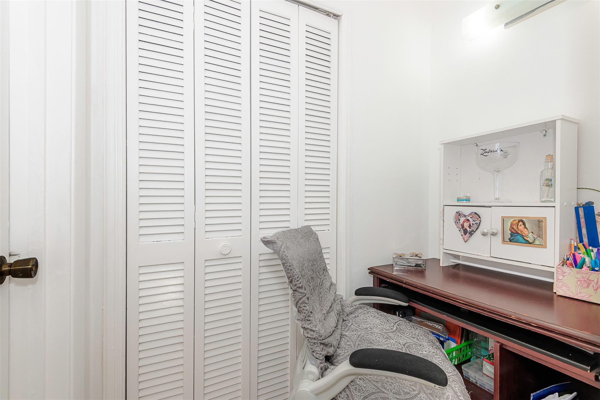 Ramblewood East Condo - Residential Lease