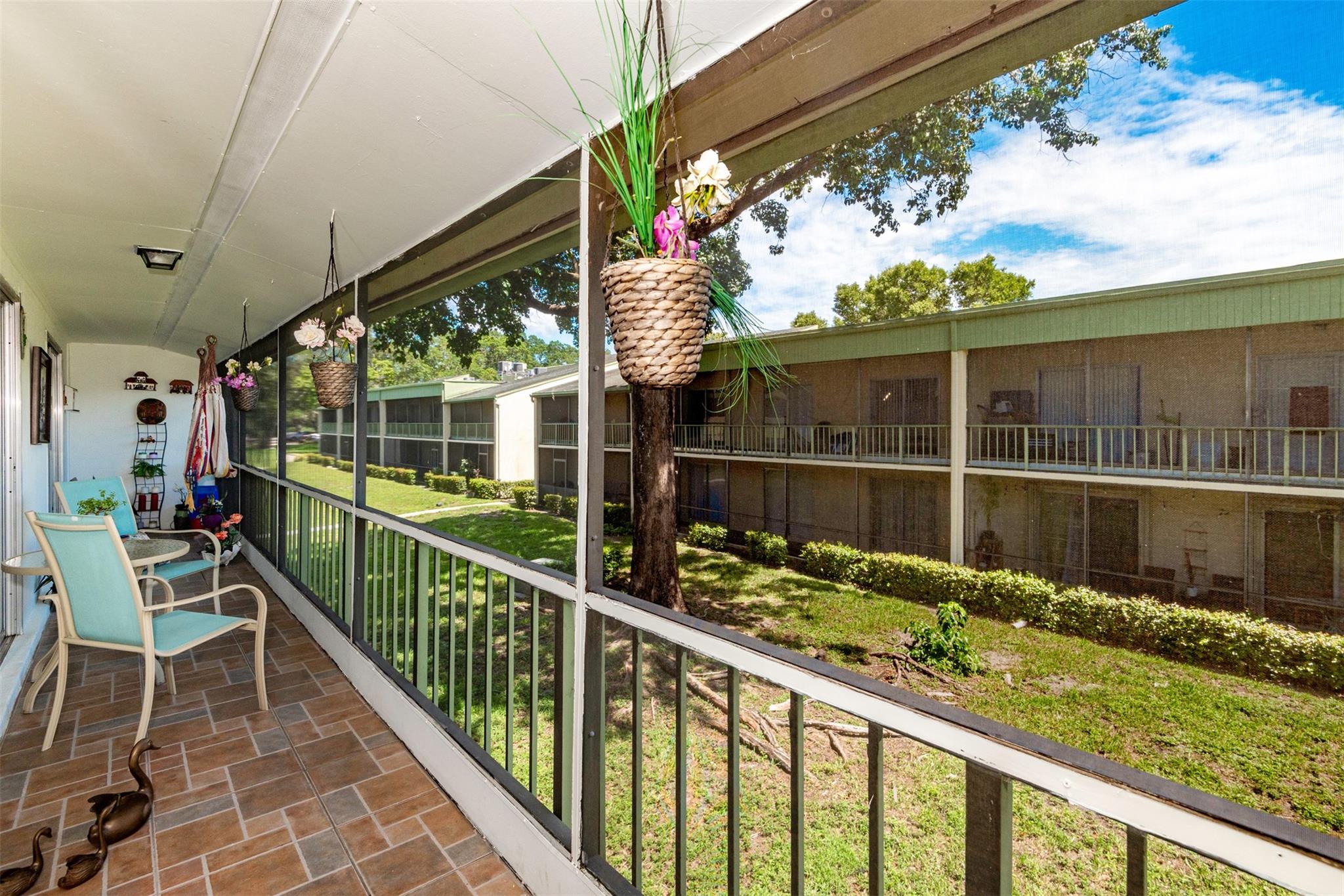Ramblewood East Condo - Residential Lease