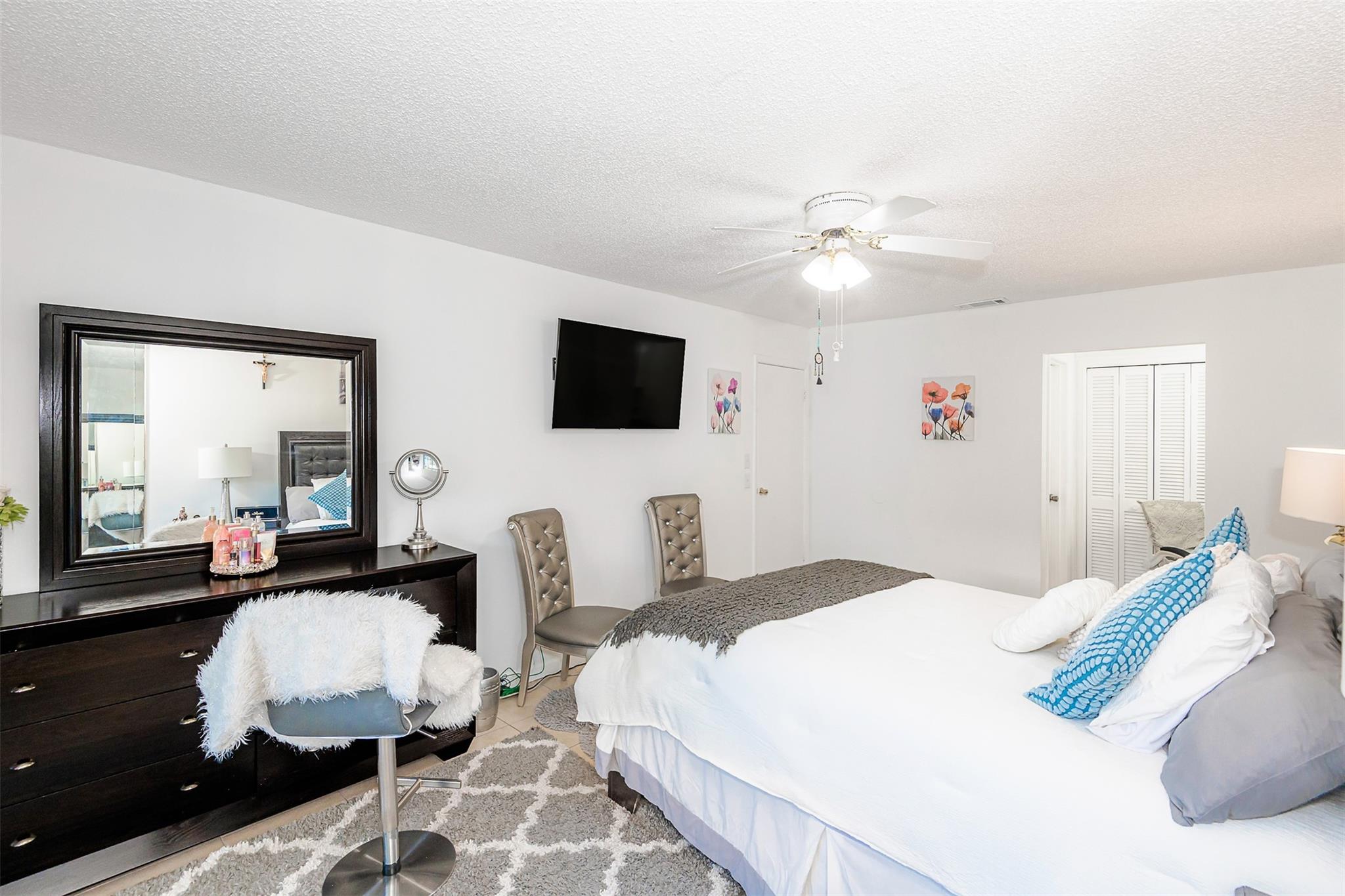 Ramblewood East Condo - Residential Lease