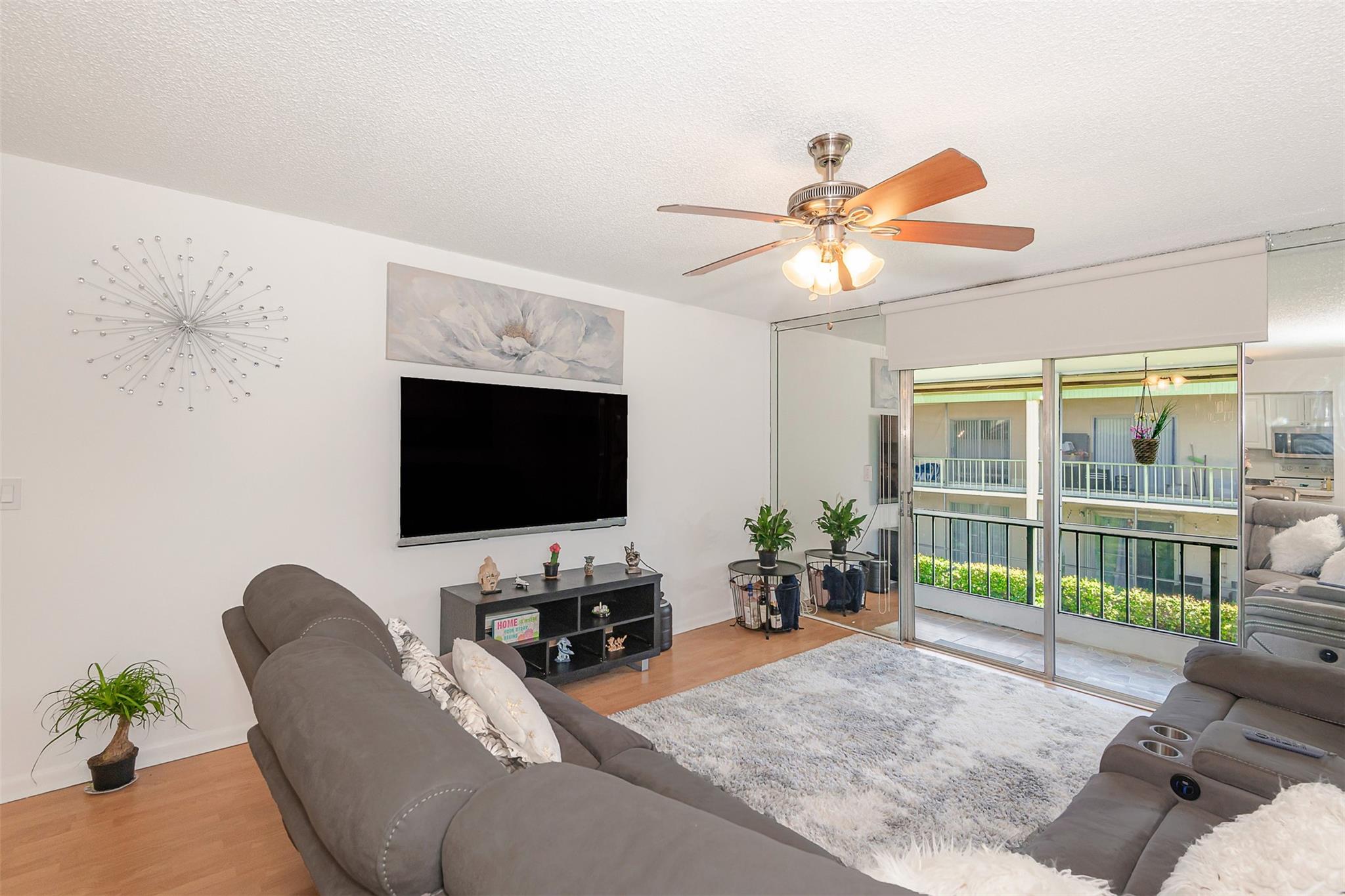 Ramblewood East Condo - Residential Lease