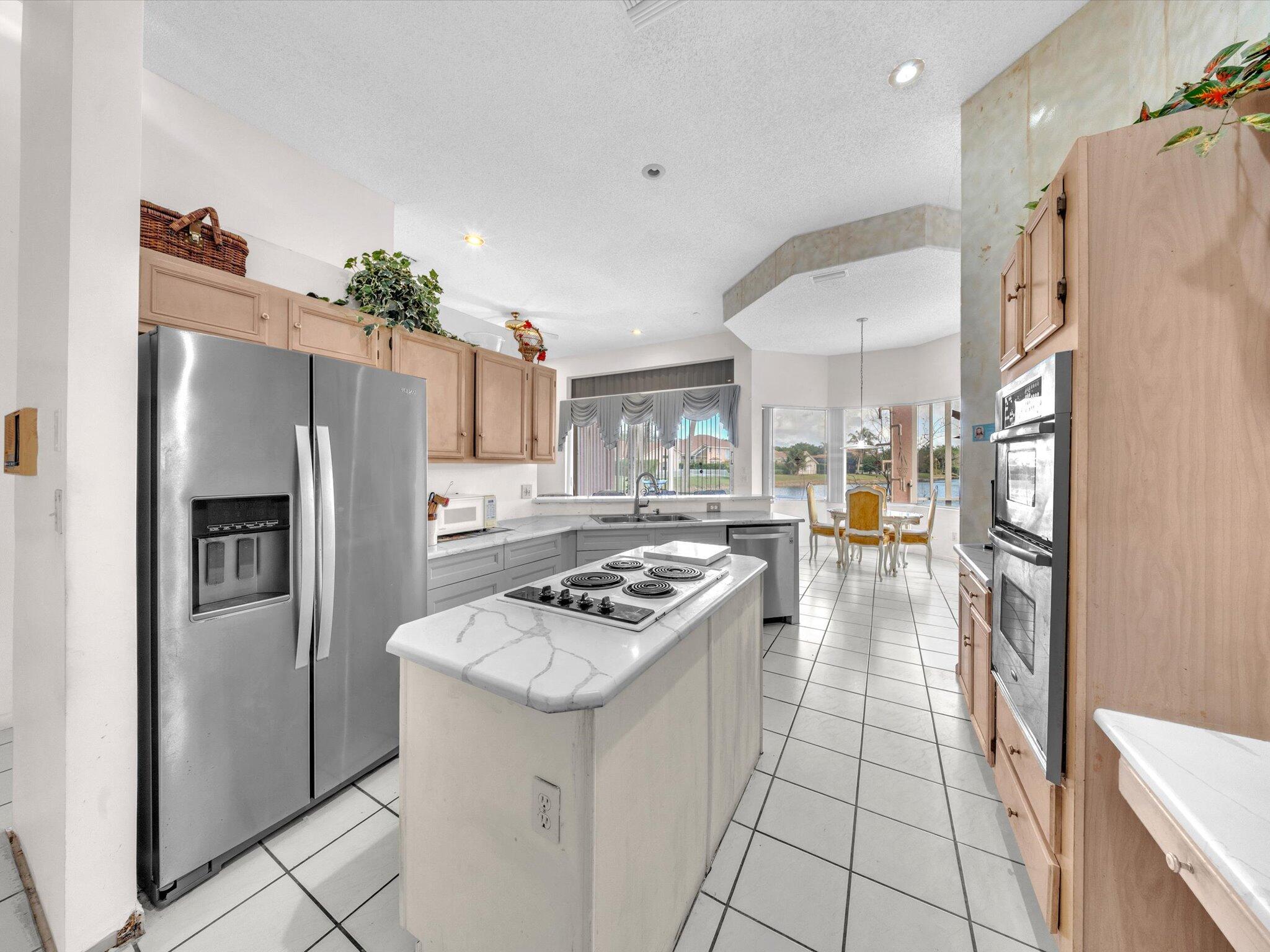 BROOKSIDE - Residential