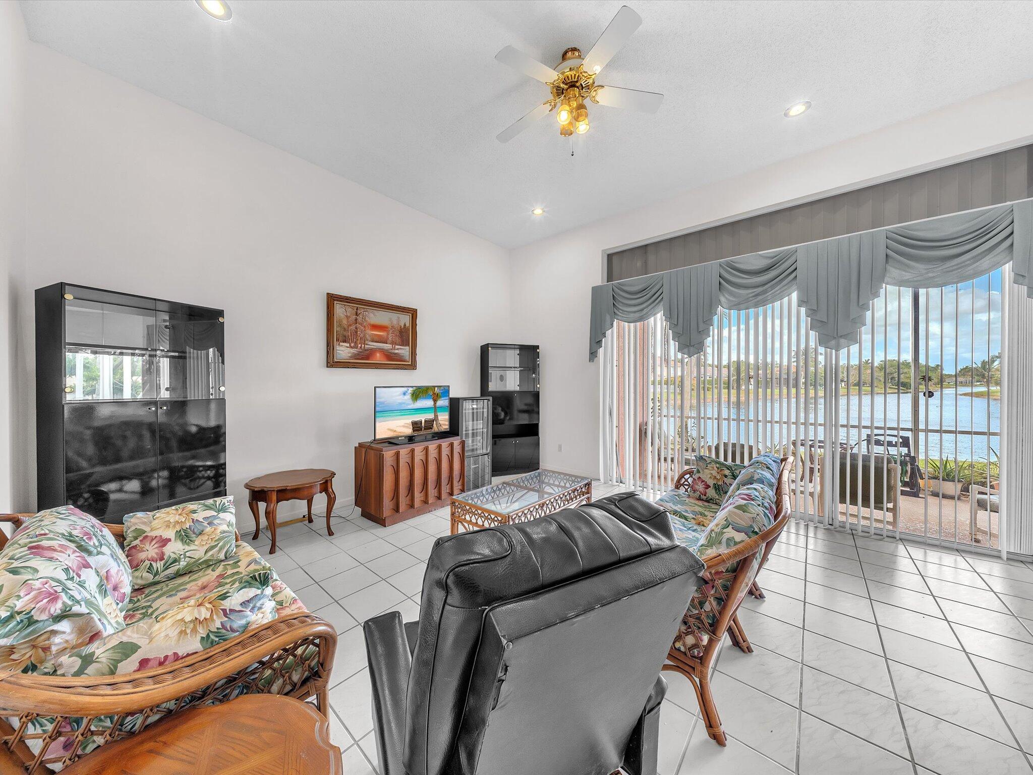 BROOKSIDE - Residential