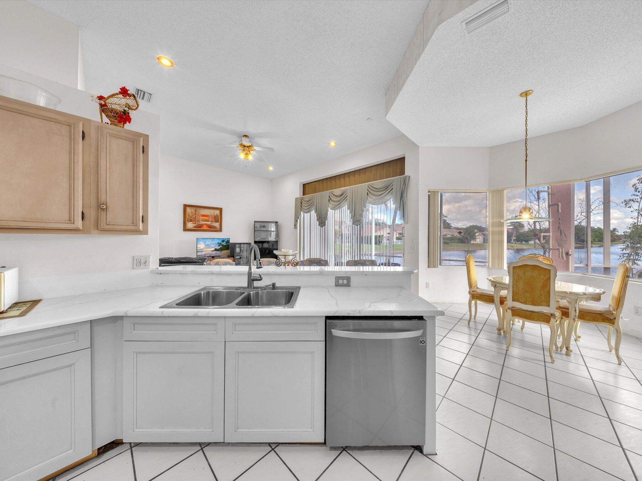 BROOKSIDE - Residential