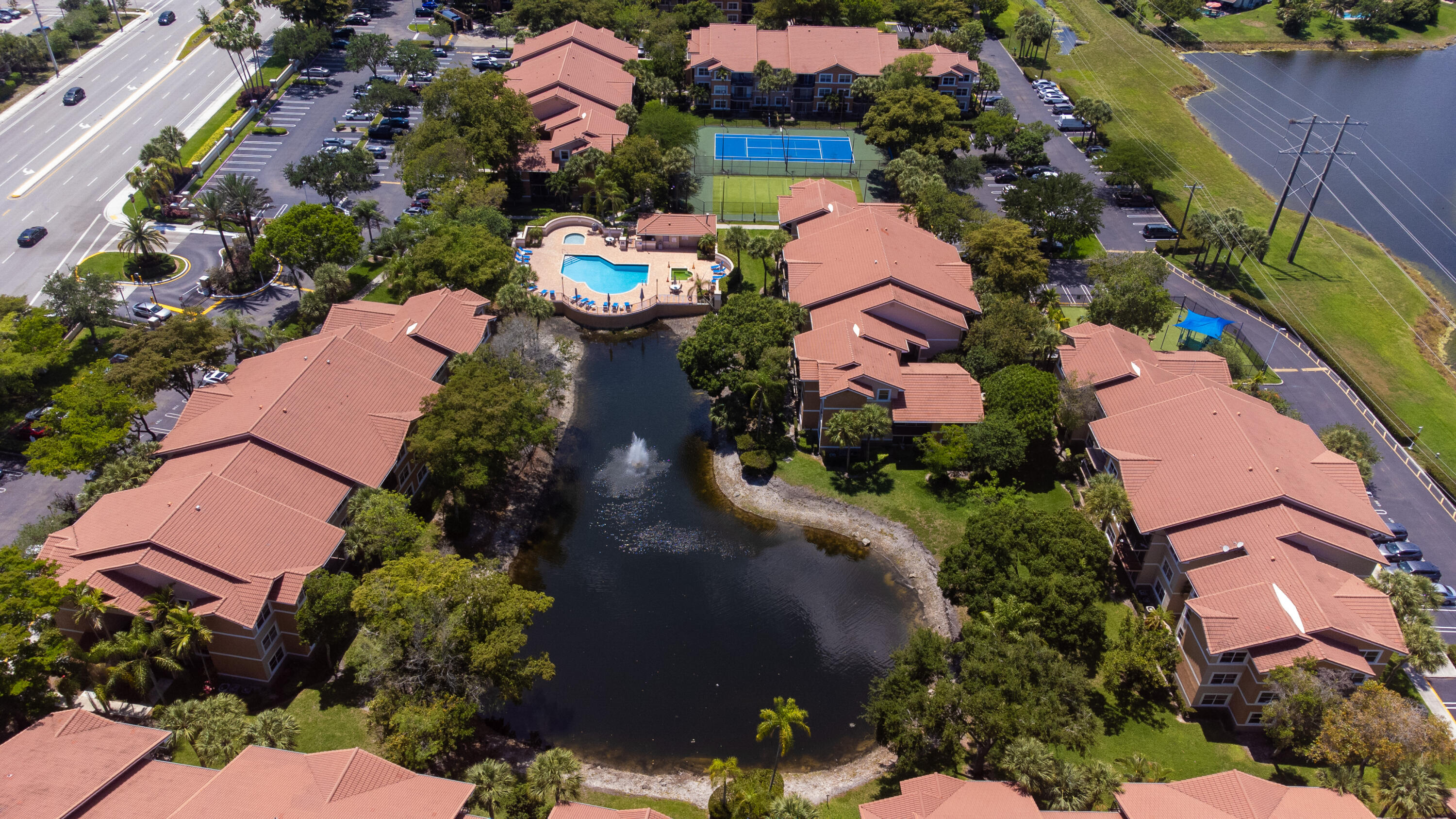 EDGEWATER CONDO - Residential