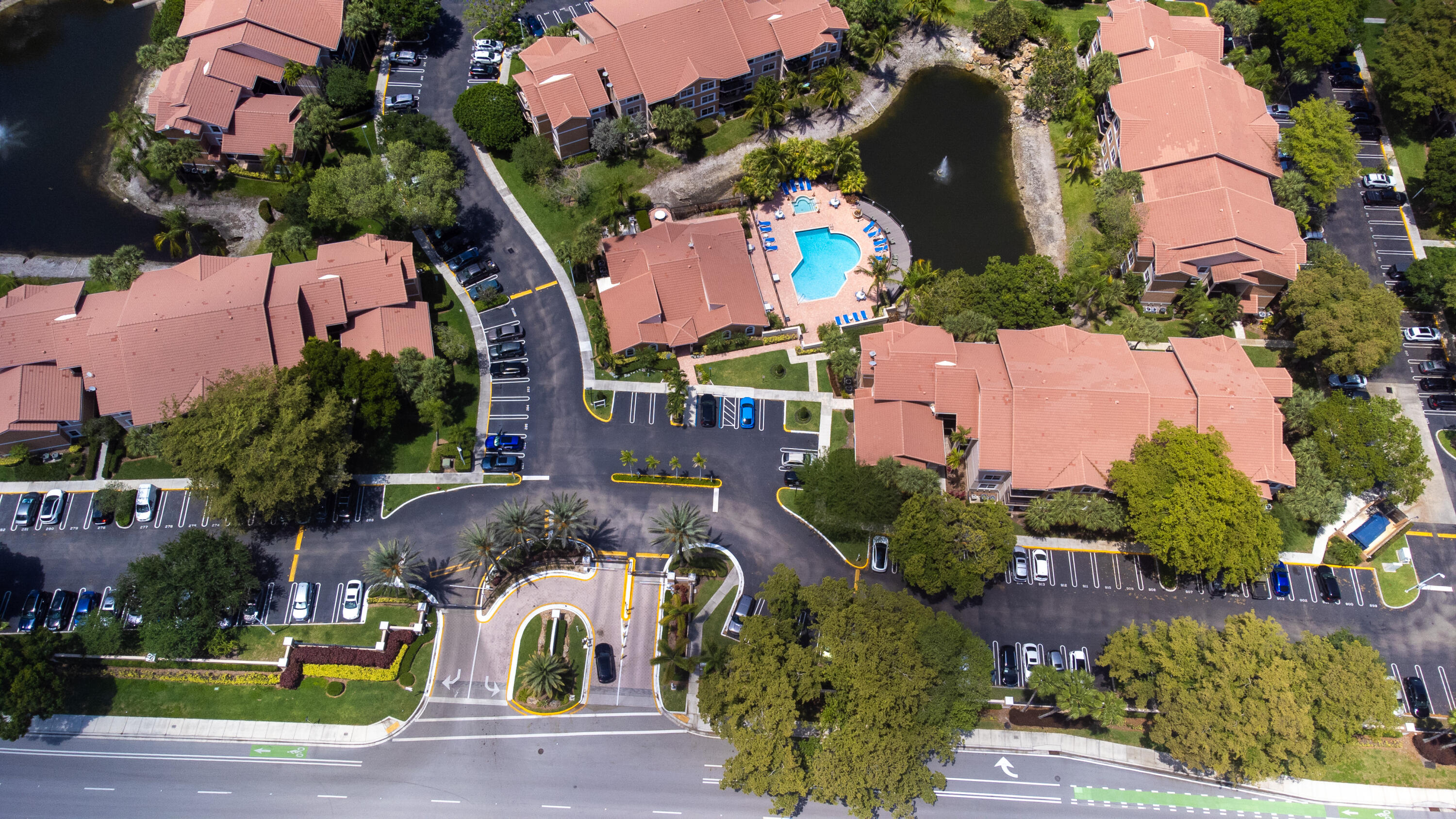 EDGEWATER CONDO - Residential