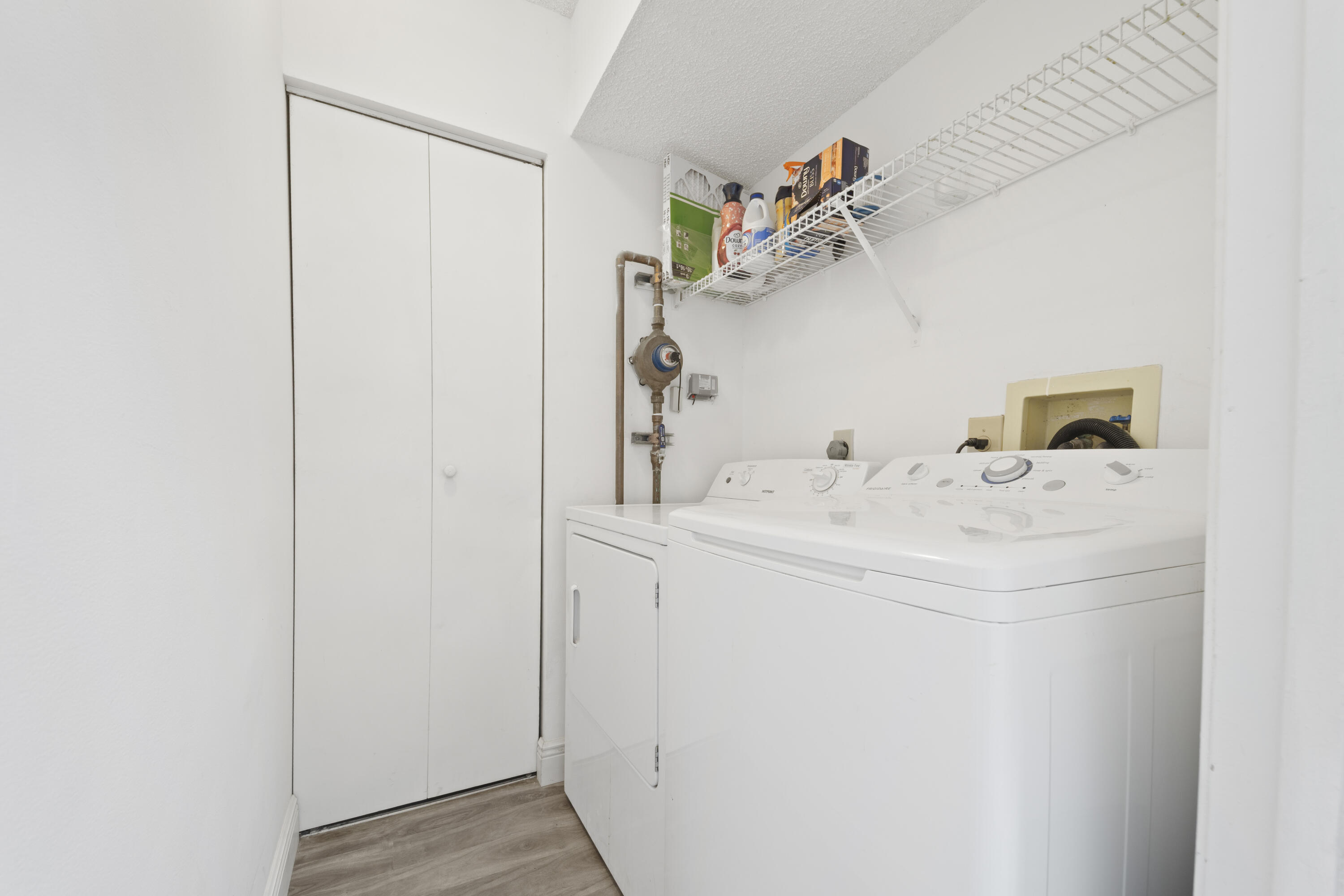 EDGEWATER CONDO - Residential