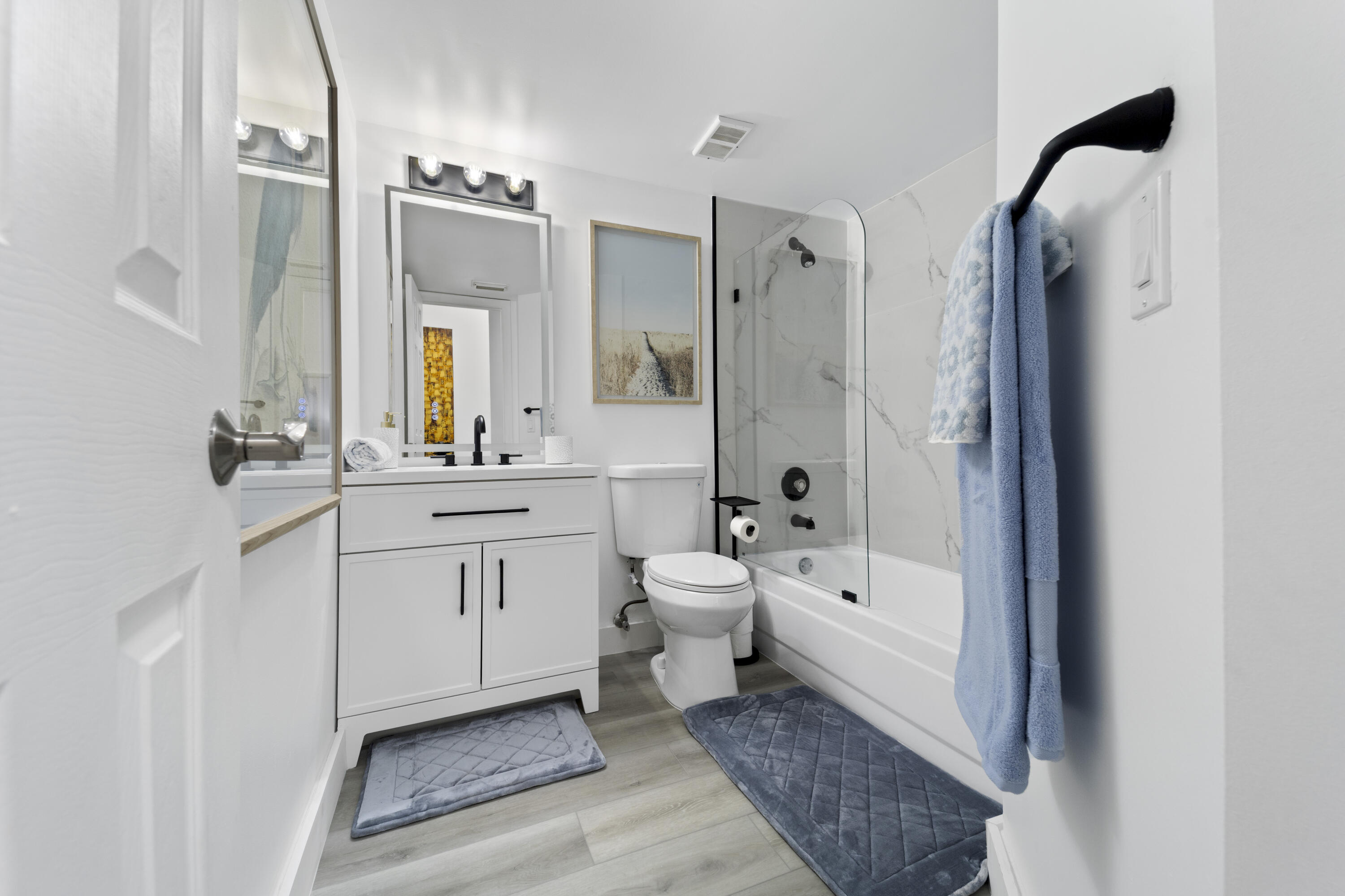 EDGEWATER CONDO - Residential