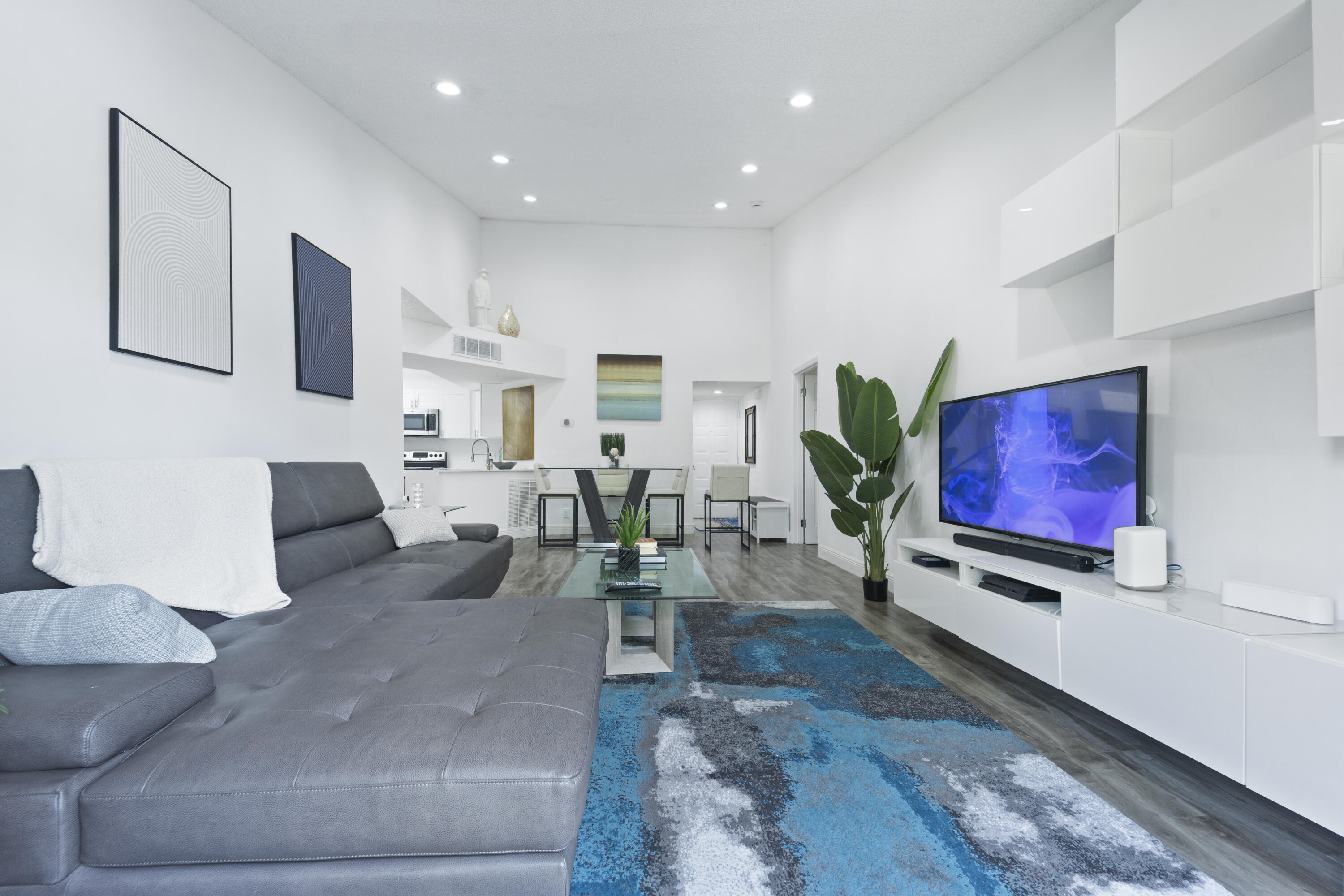 EDGEWATER CONDO - Residential