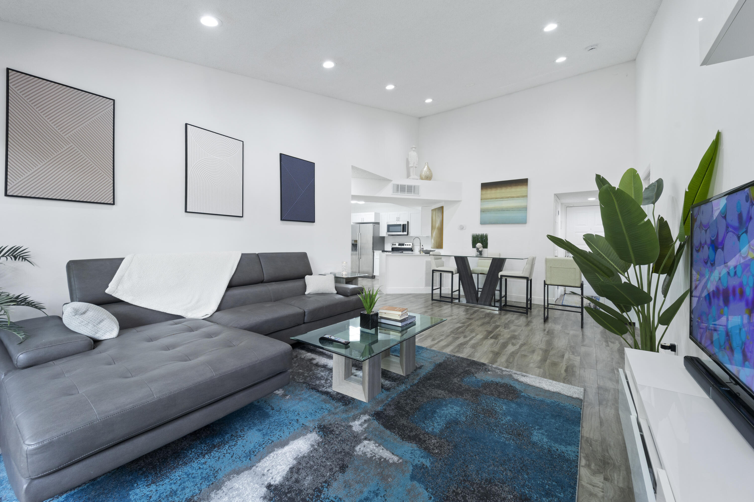 EDGEWATER CONDO - Residential