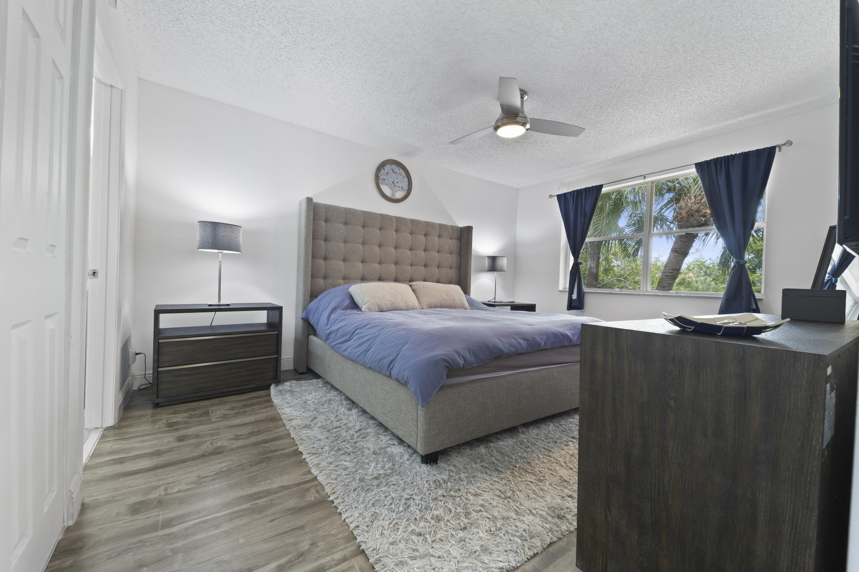 EDGEWATER CONDO - Residential