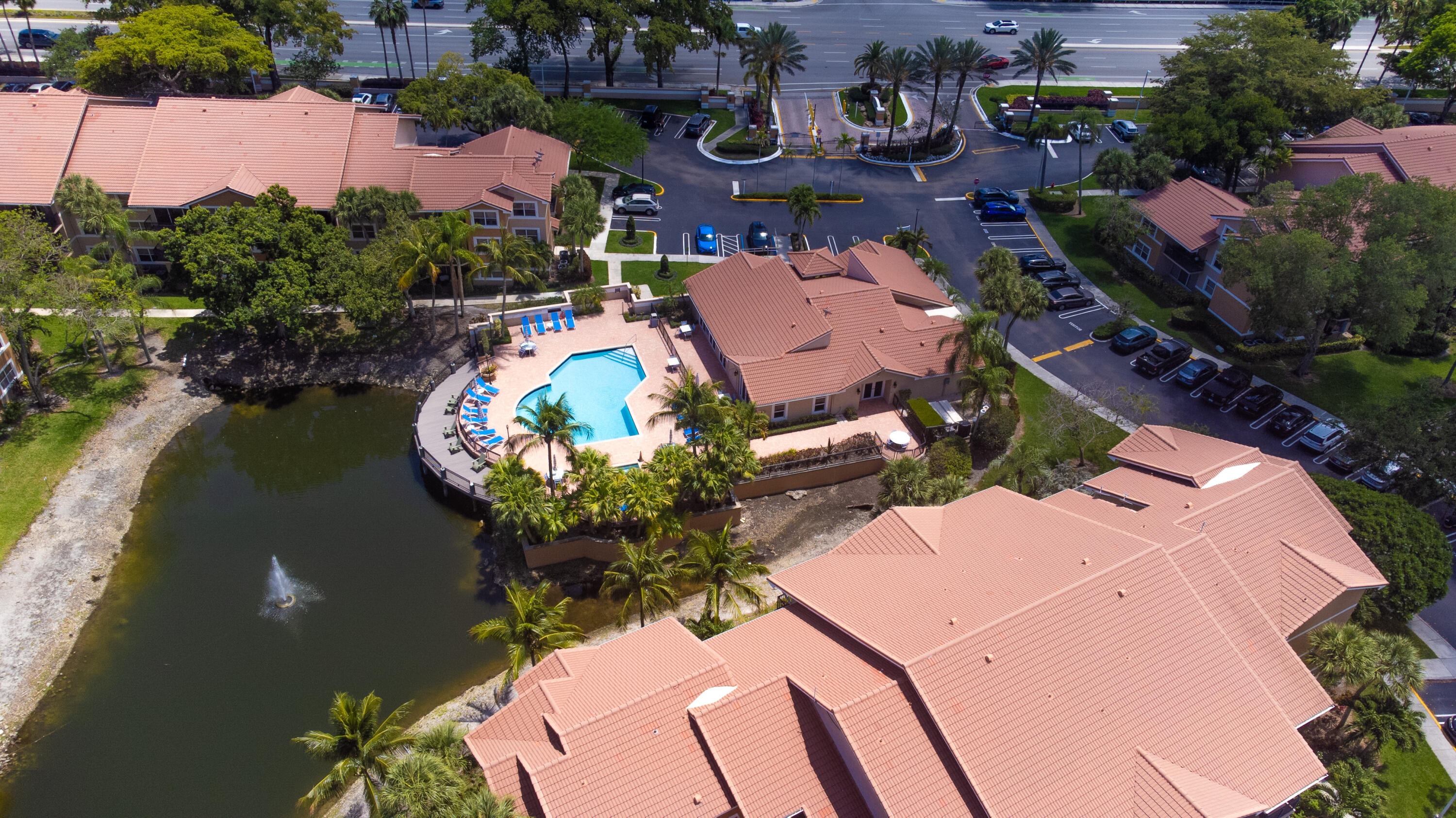 EDGEWATER CONDO - Residential