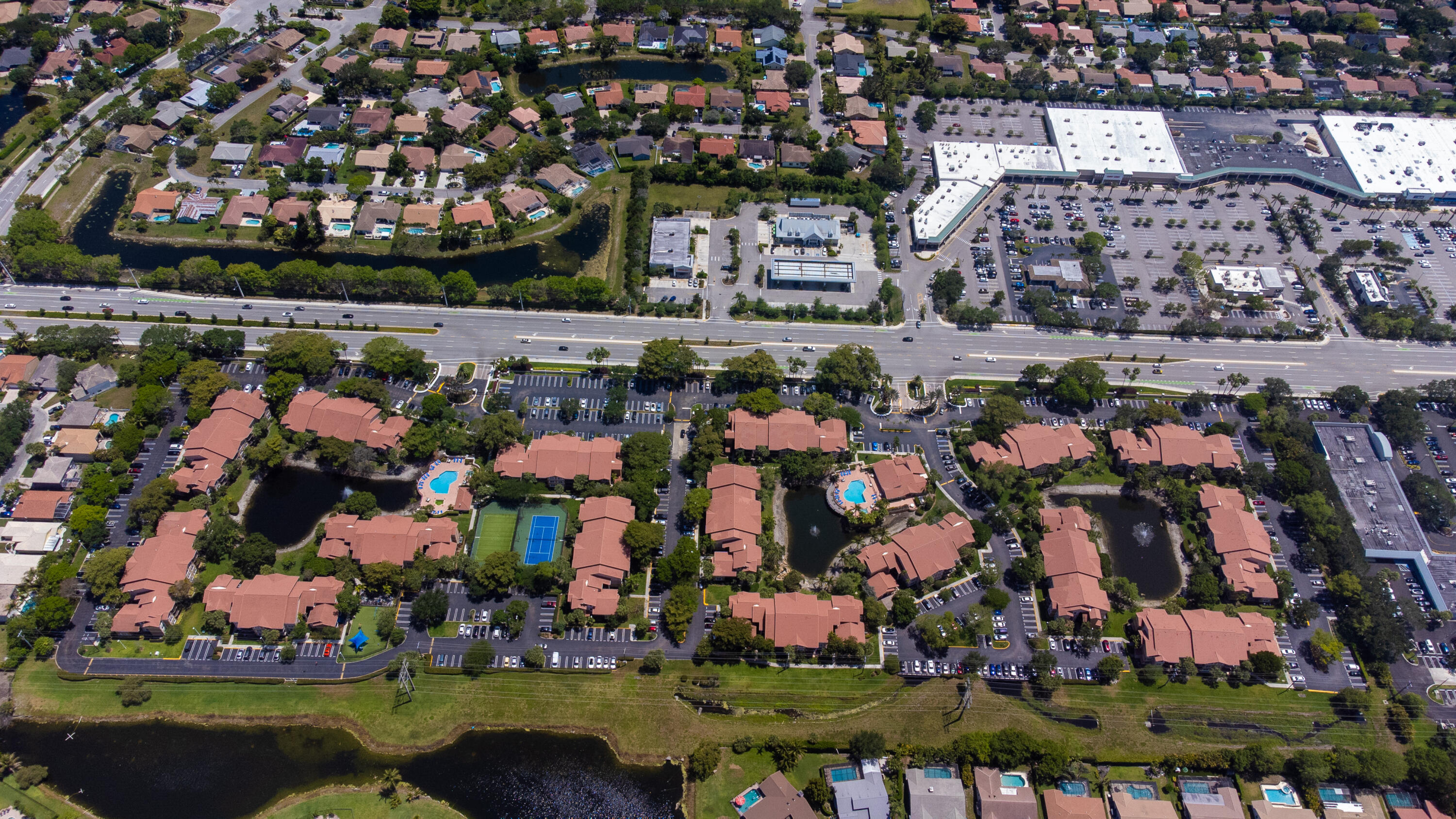 EDGEWATER CONDO - Residential
