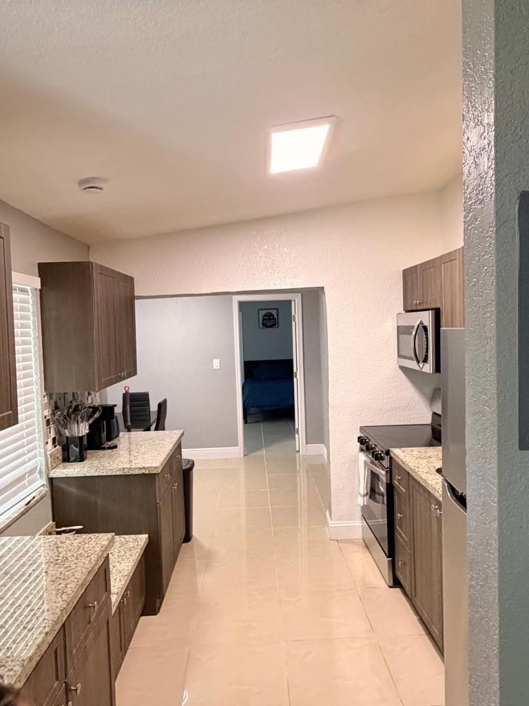 Sanders Park 31-49 B - Residential Lease