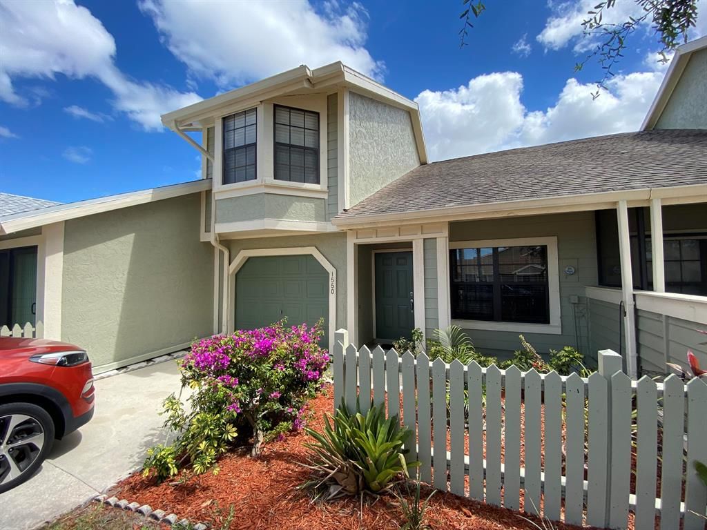 Photo of 1550 SE Dewberry Court Ct, Port St Lucie, FL 34952 (MLS # R10718118)