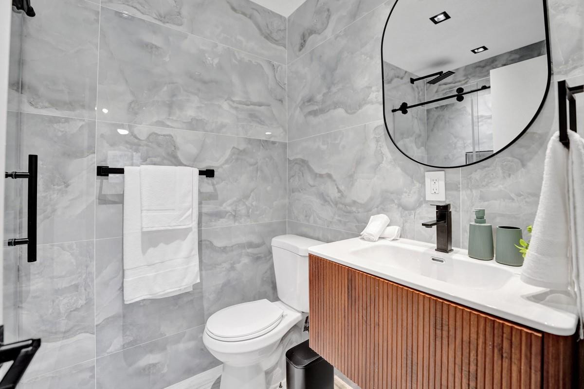 DAVIS ISLES SEC 4 - Residential