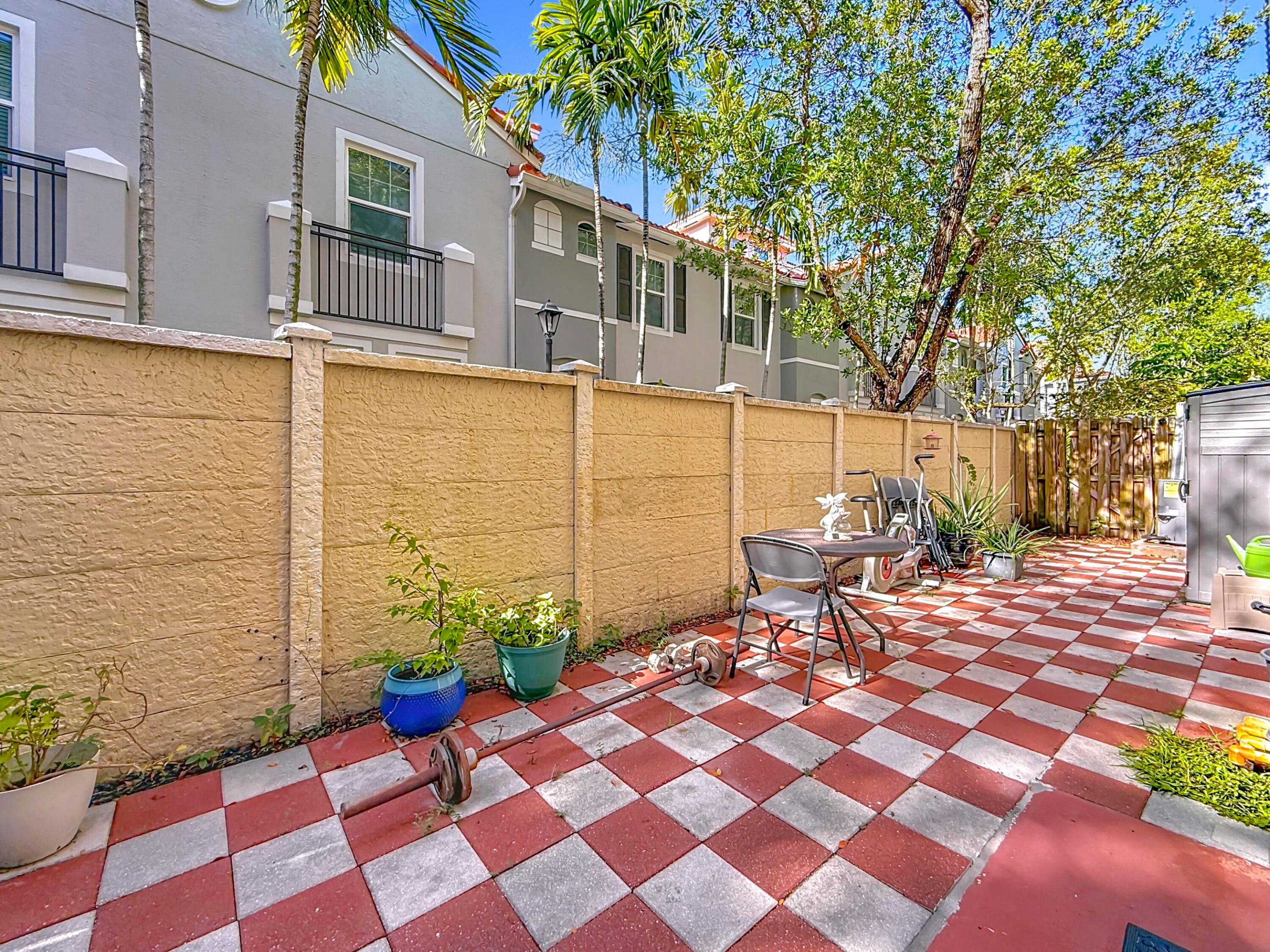 BAYFRONT OF BOYNTON BEACH CONDO - Residential