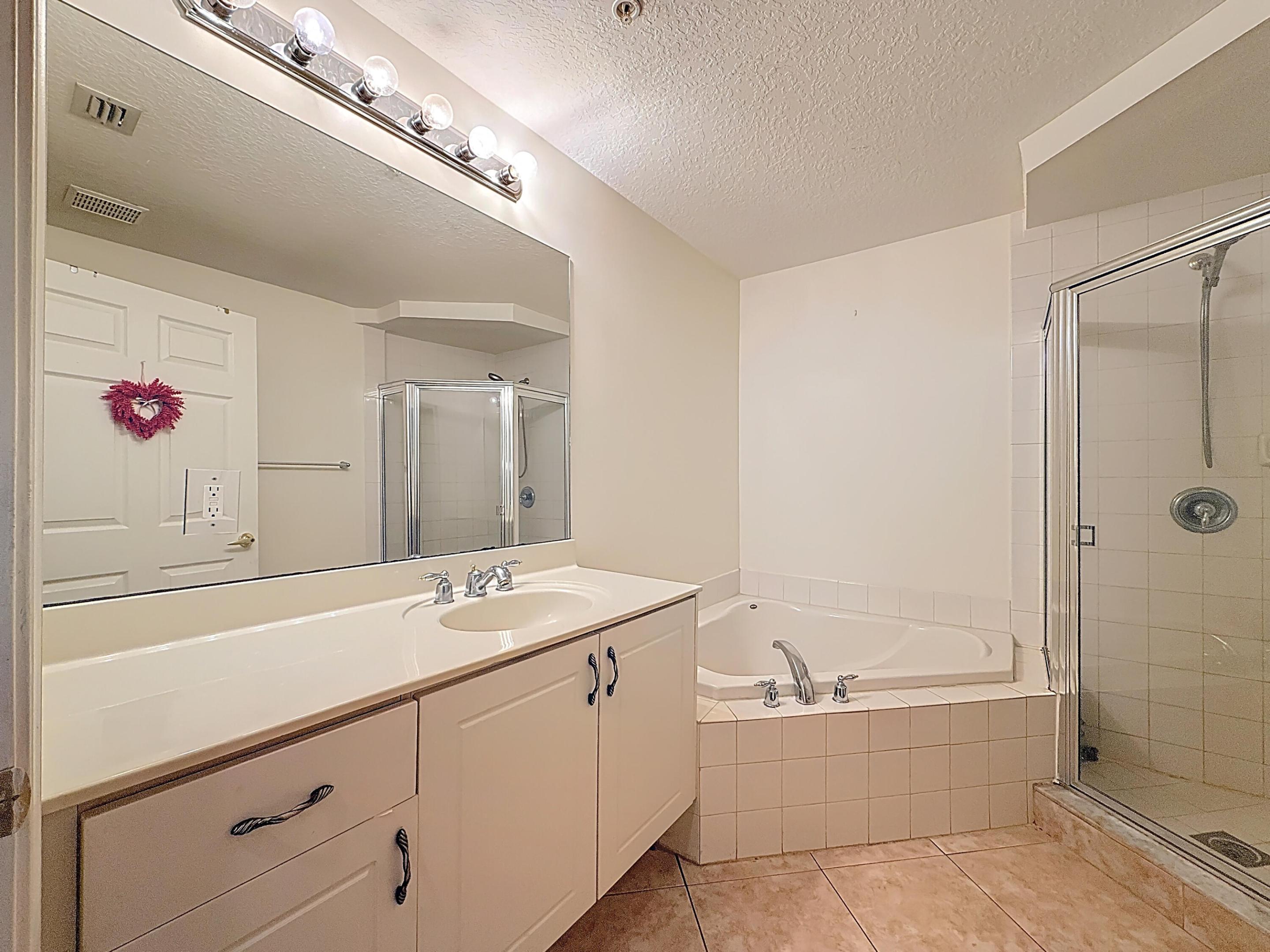 BAYFRONT OF BOYNTON BEACH CONDO - Residential