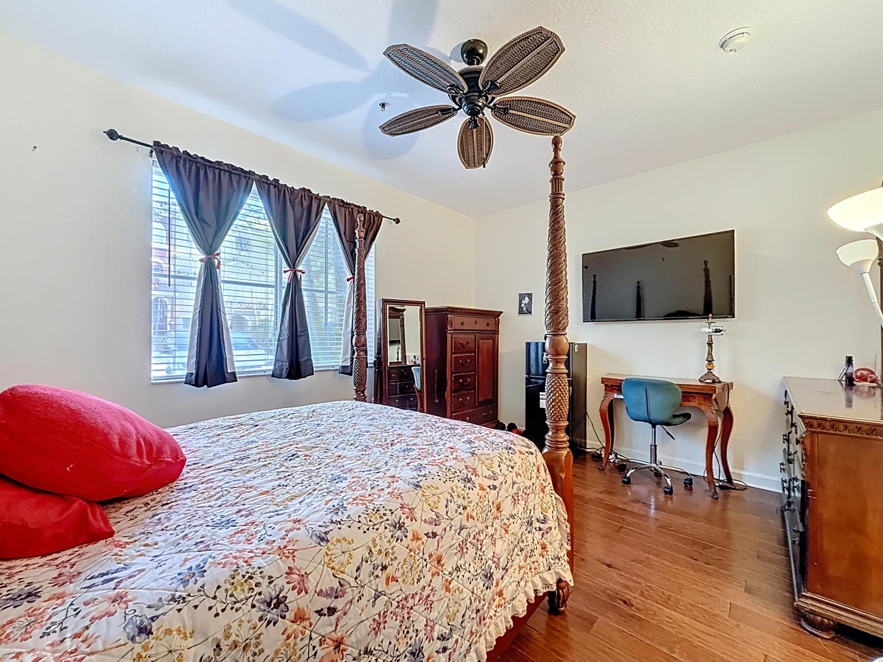 BAYFRONT OF BOYNTON BEACH CONDO - Residential