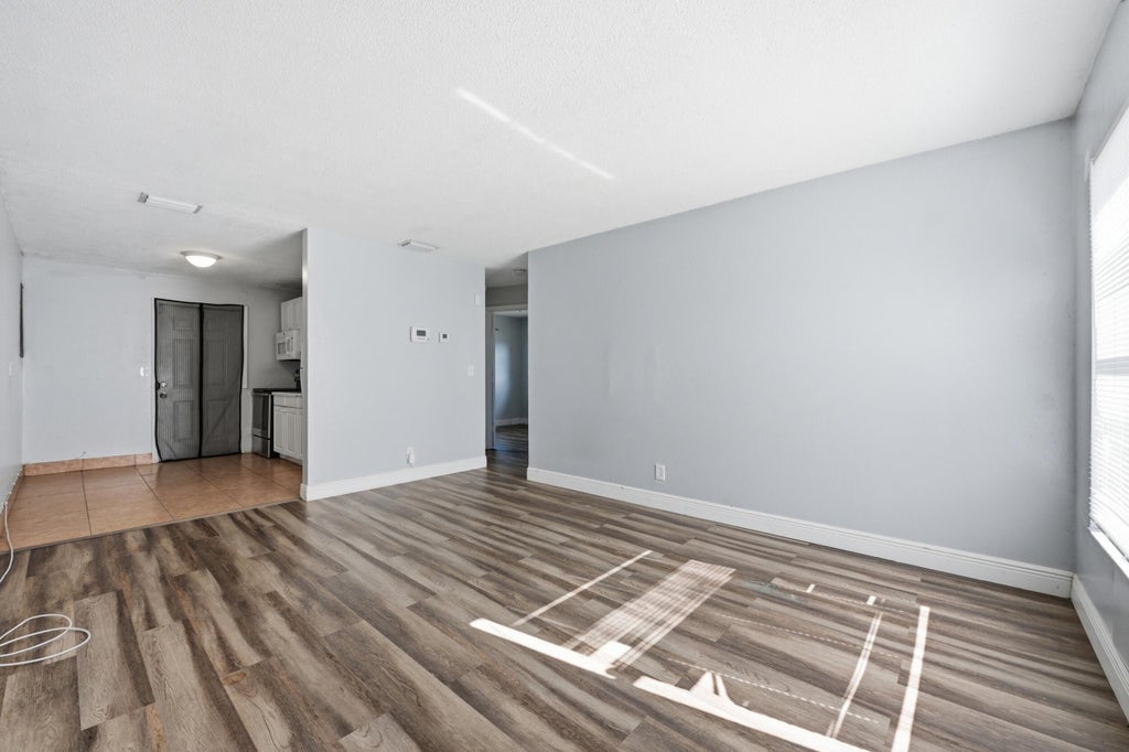 Photo of 2001 A E Isaacs Avenue #2007, West Palm Beach, FL 33407 (MLS # B26042625)
