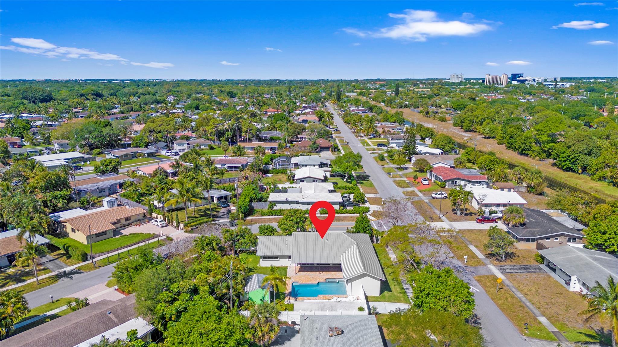 698 NW 12th Rd