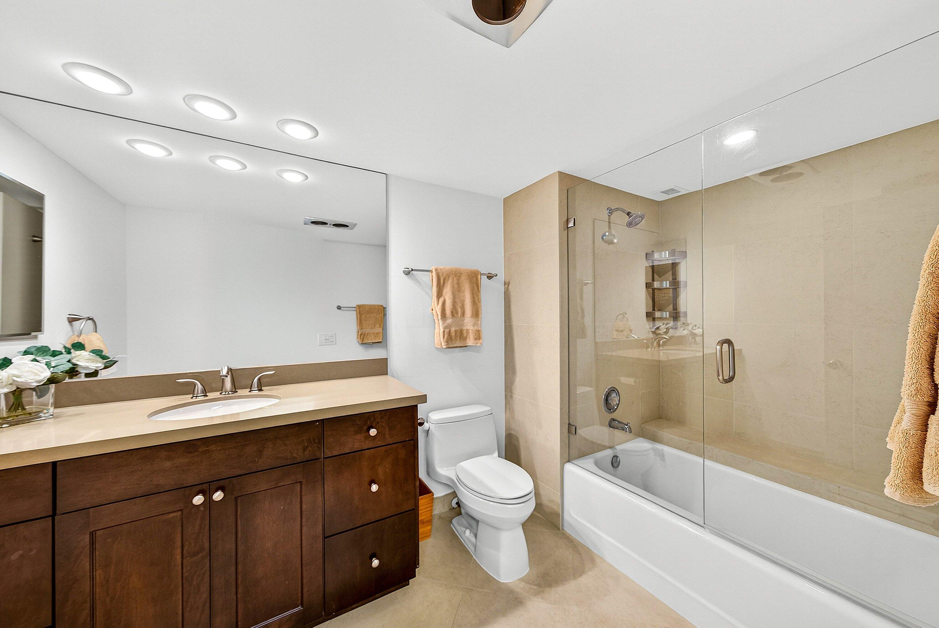 SABAL SHORES APTS CONDO - Residential