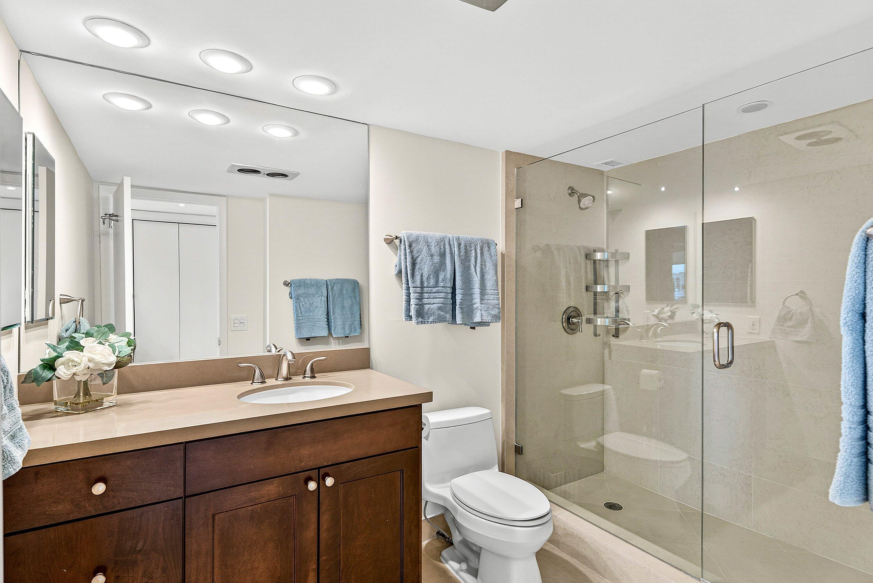 SABAL SHORES APTS CONDO - Residential