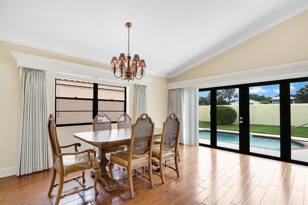 Photo of 2530 La Lique Circle, Palm Beach Gardens, FL 33410 (MLS # R10995942)