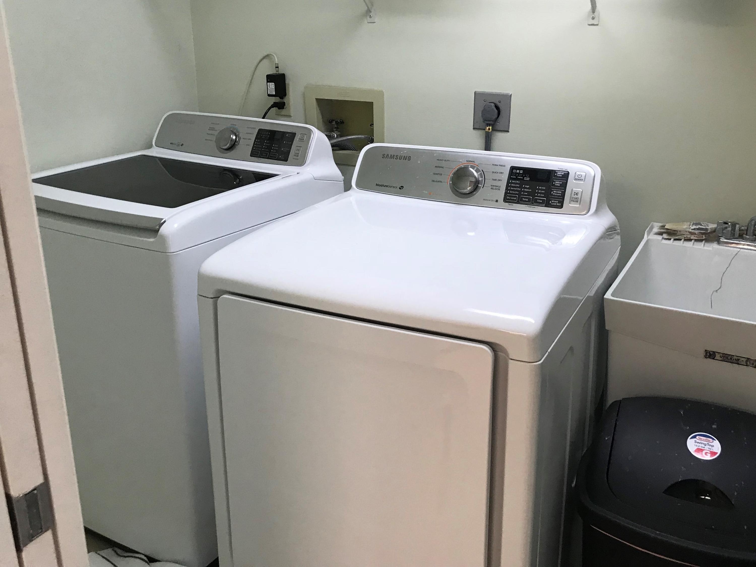 Monarch Country Club - Residential Lease