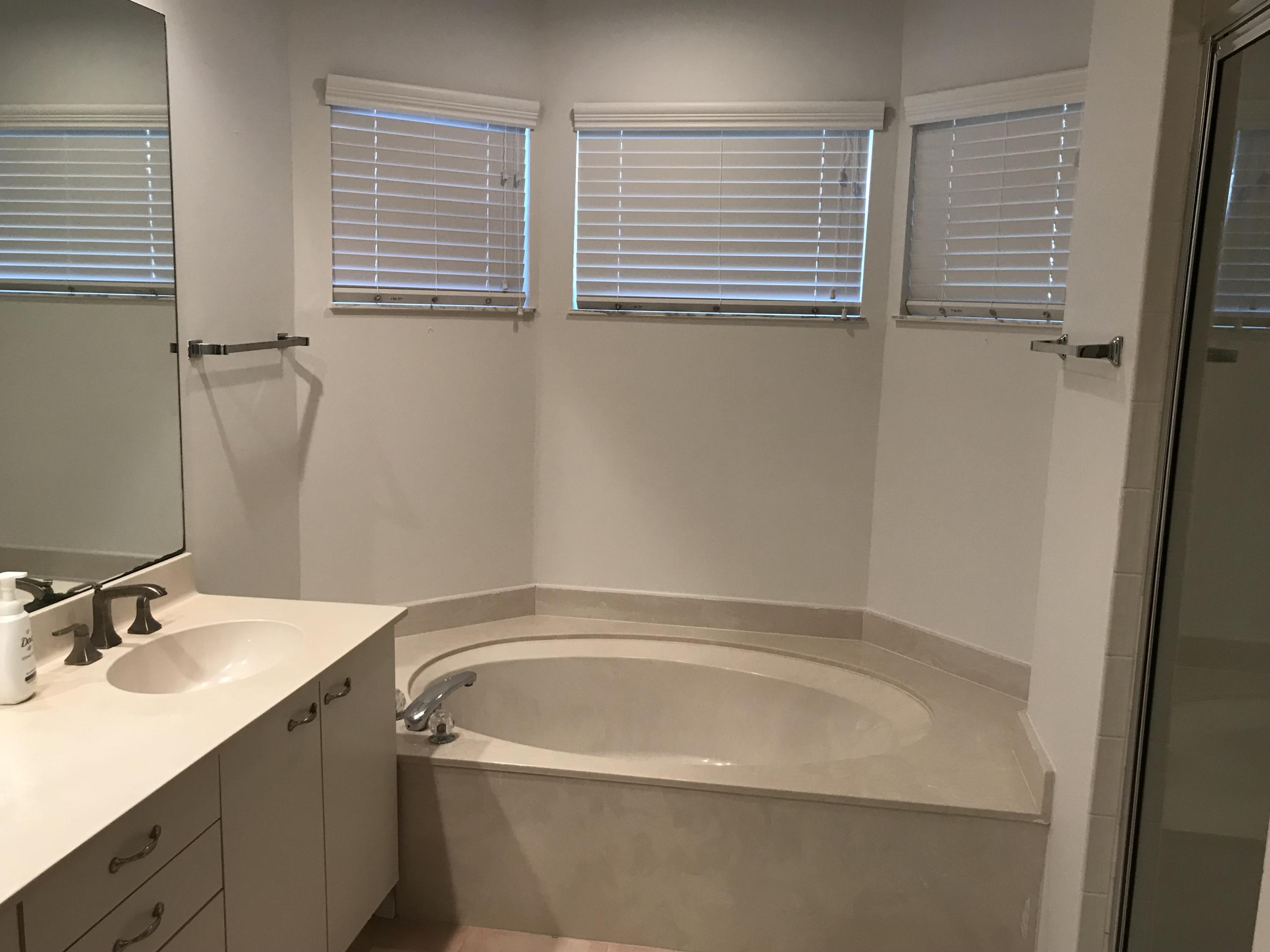 Monarch Country Club - Residential Lease