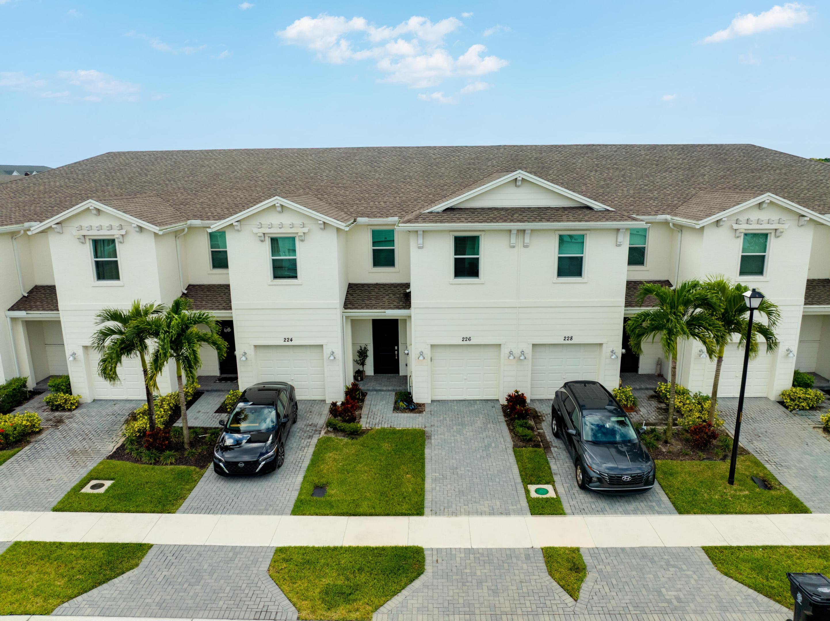 VERANDA PLAT NO. 9 - Residential