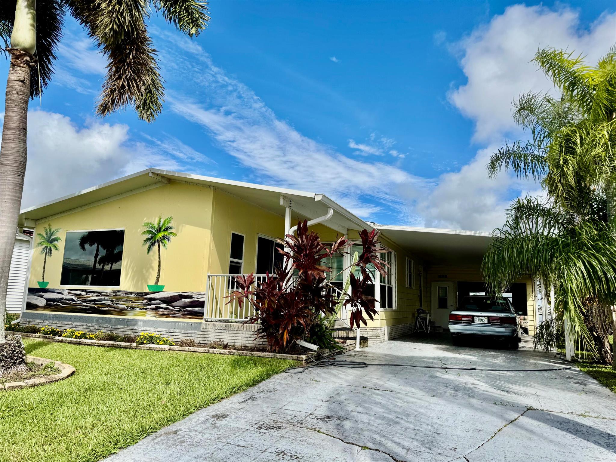OASIS VILLAGE - Residential