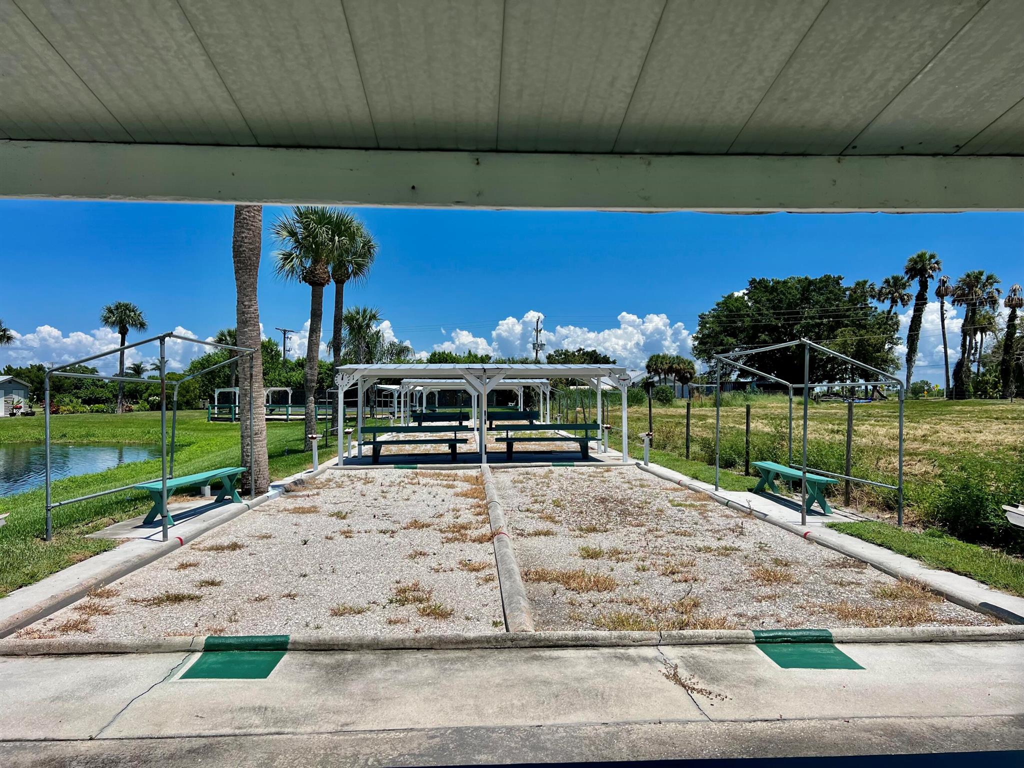 OASIS VILLAGE - Residential