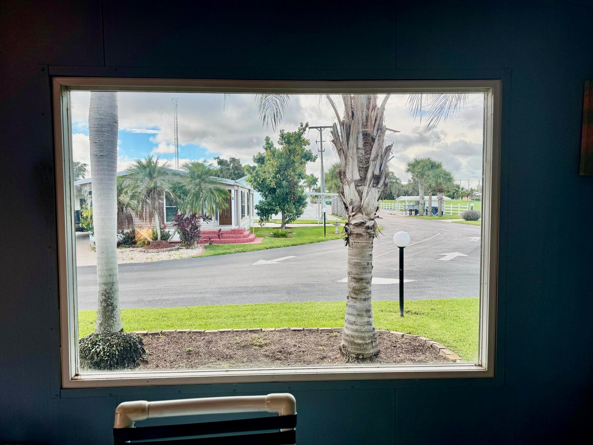 OASIS VILLAGE - Residential