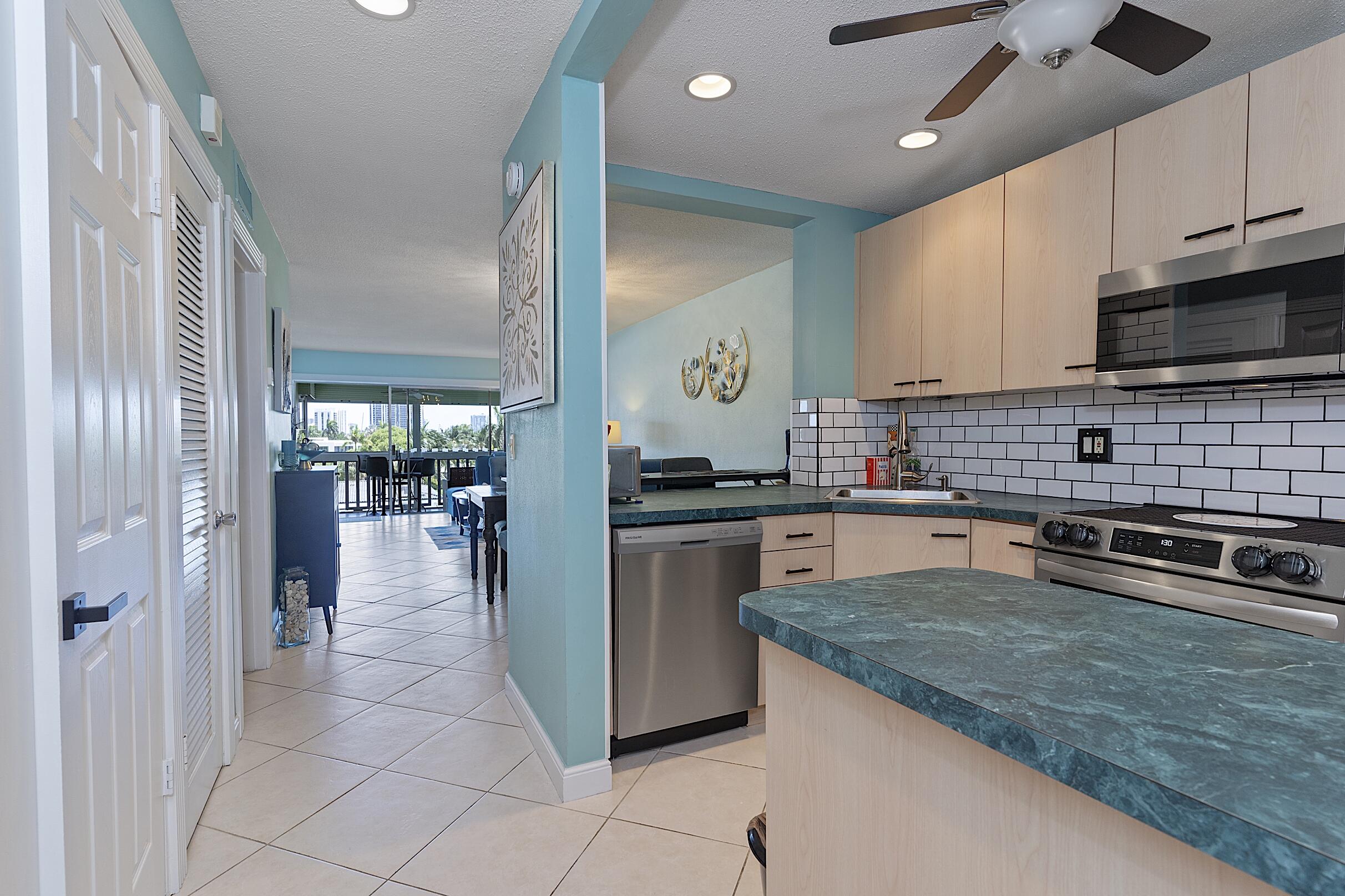 ISLE OF PARADISE CO-OP F - Residential