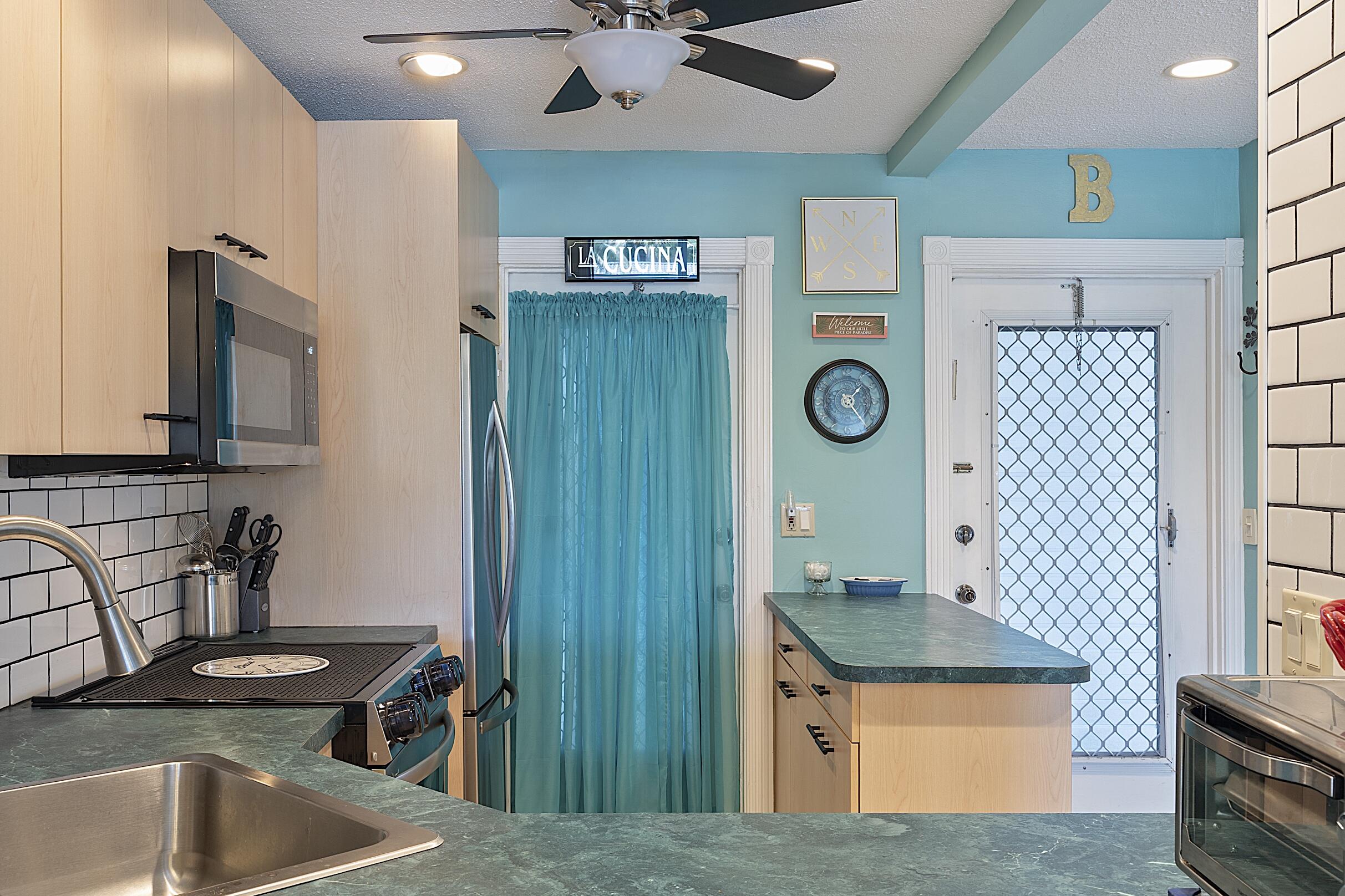 ISLE OF PARADISE CO-OP F - Residential