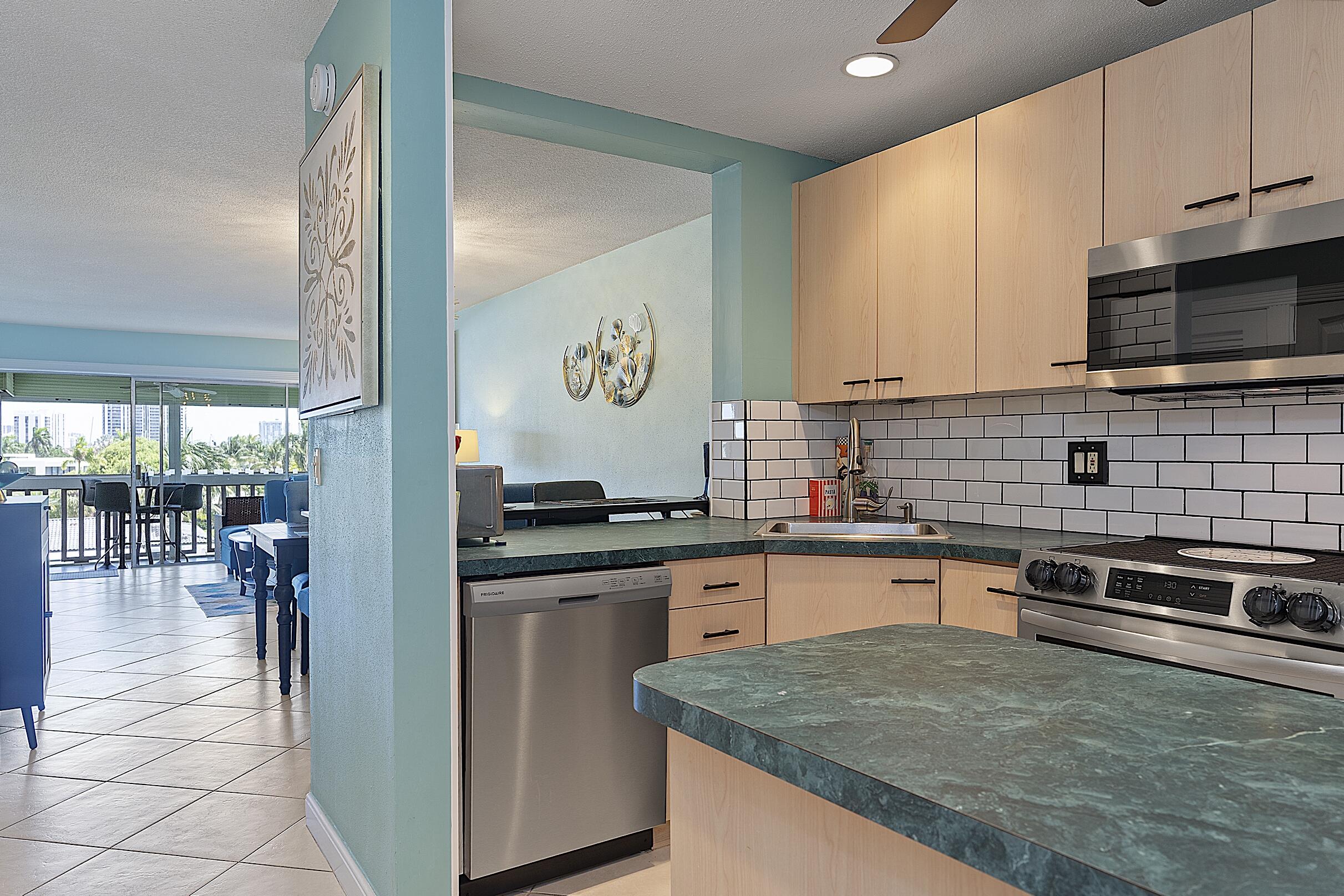 ISLE OF PARADISE CO-OP F - Residential