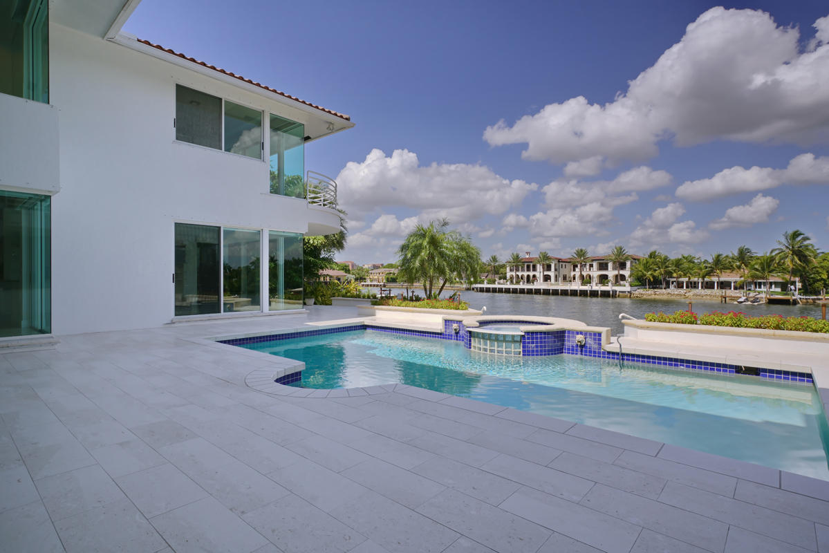 BOCA RATON RIVIERA UNIT D - Residential