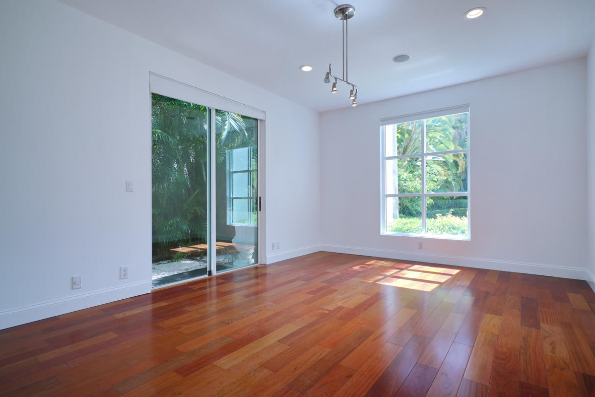 BOCA RATON RIVIERA UNIT D - Residential