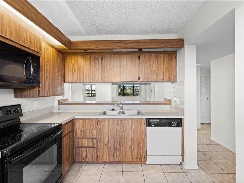 View photos, virtual tours, details... 3501 Village Boulevard 406