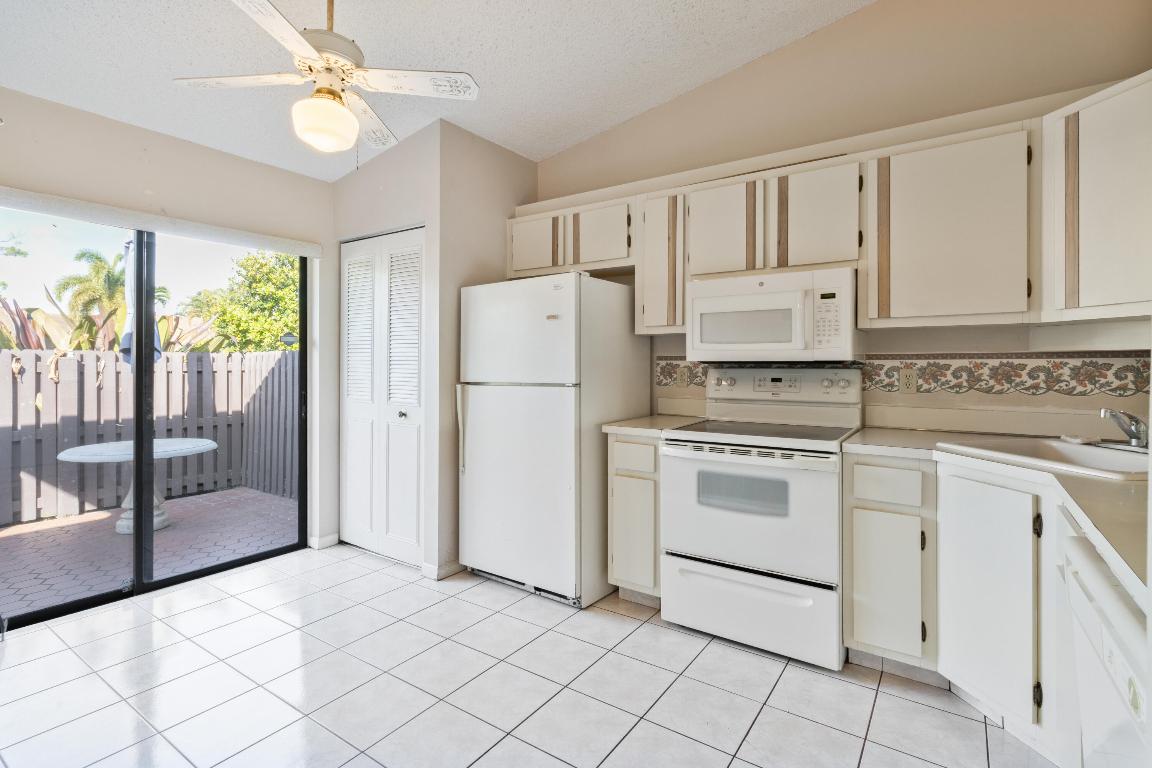 PINE RIDGE NORTH II CONDO - Residential