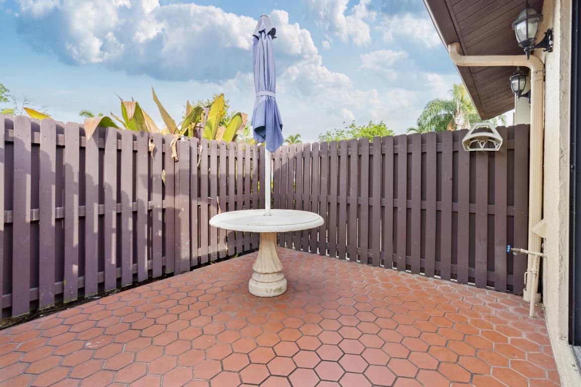 PINE RIDGE NORTH II CONDO - Residential