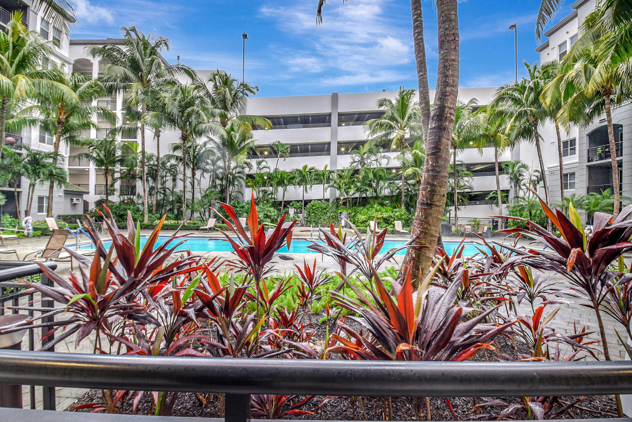 VIZCAYA LAKES CONDO - Residential Lease