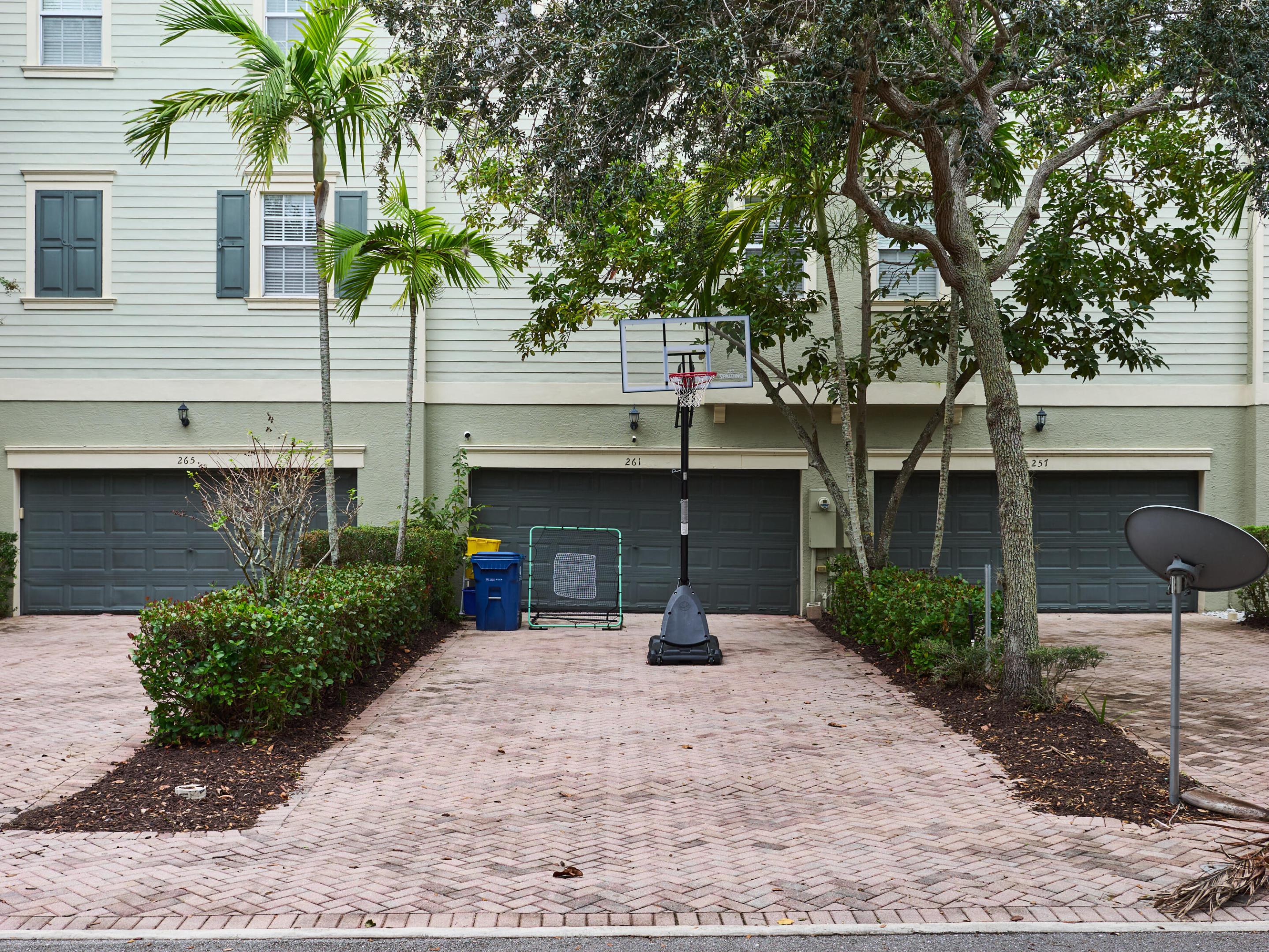 Botanica - Residential