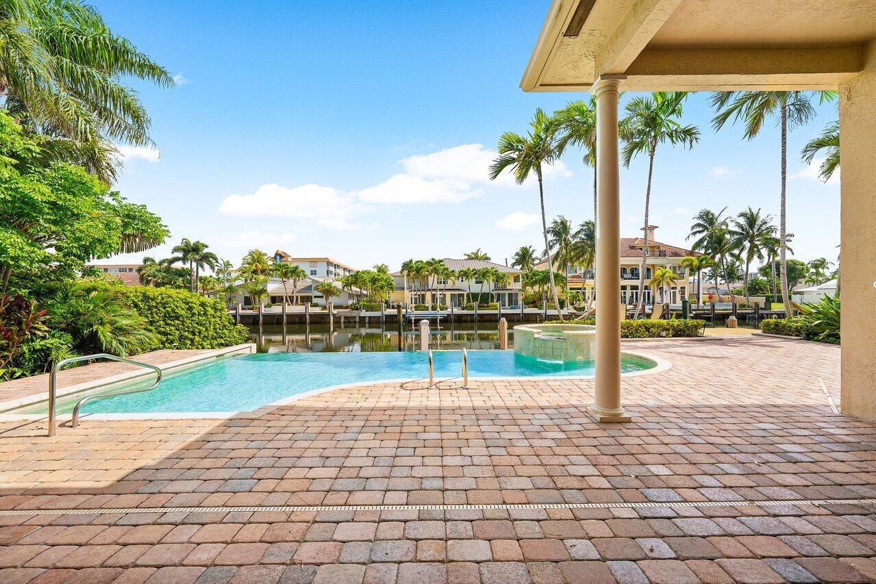 Tropic Isle - Residential