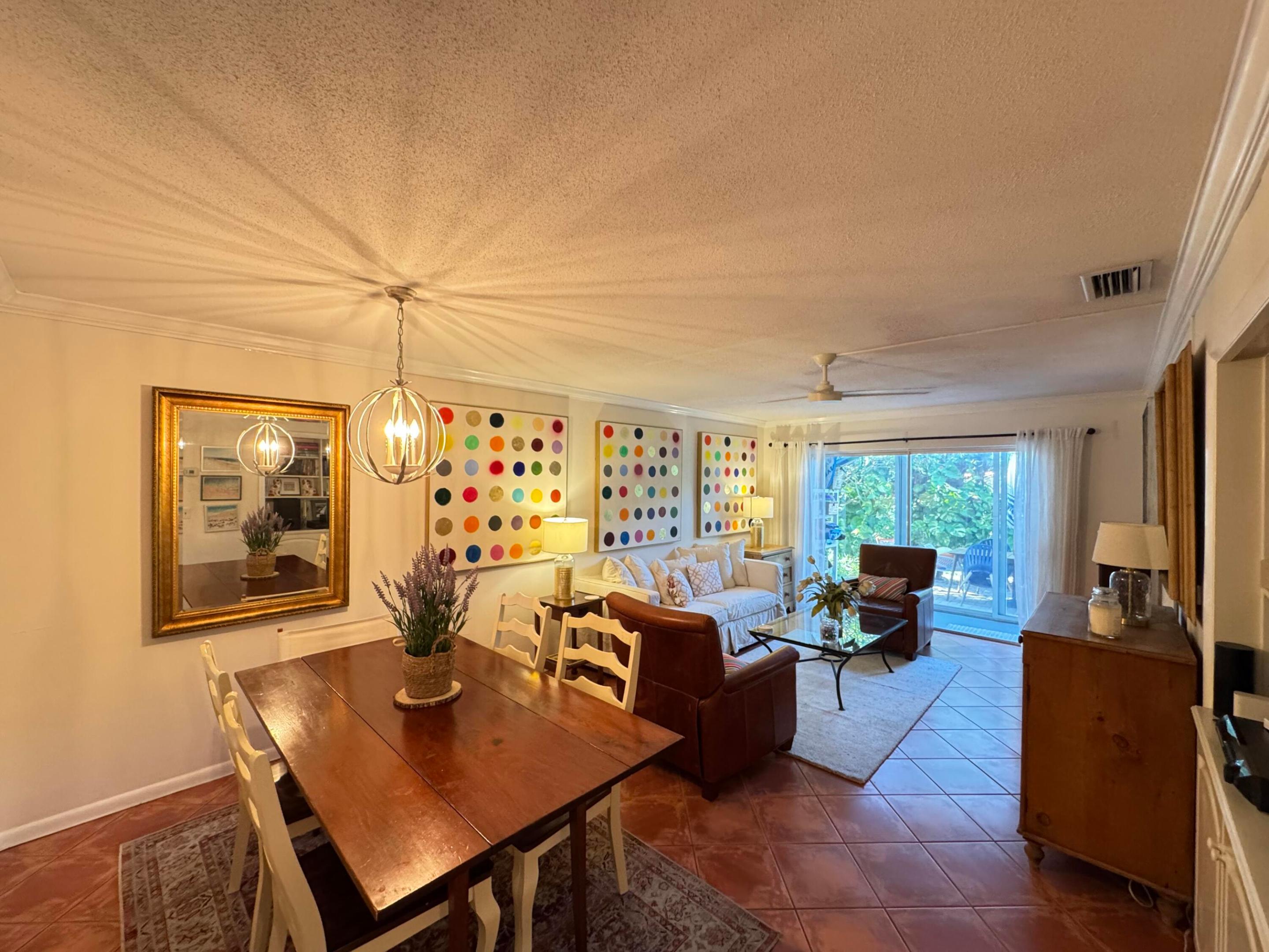 COLONIAL RIDGE CORP - Residential Lease