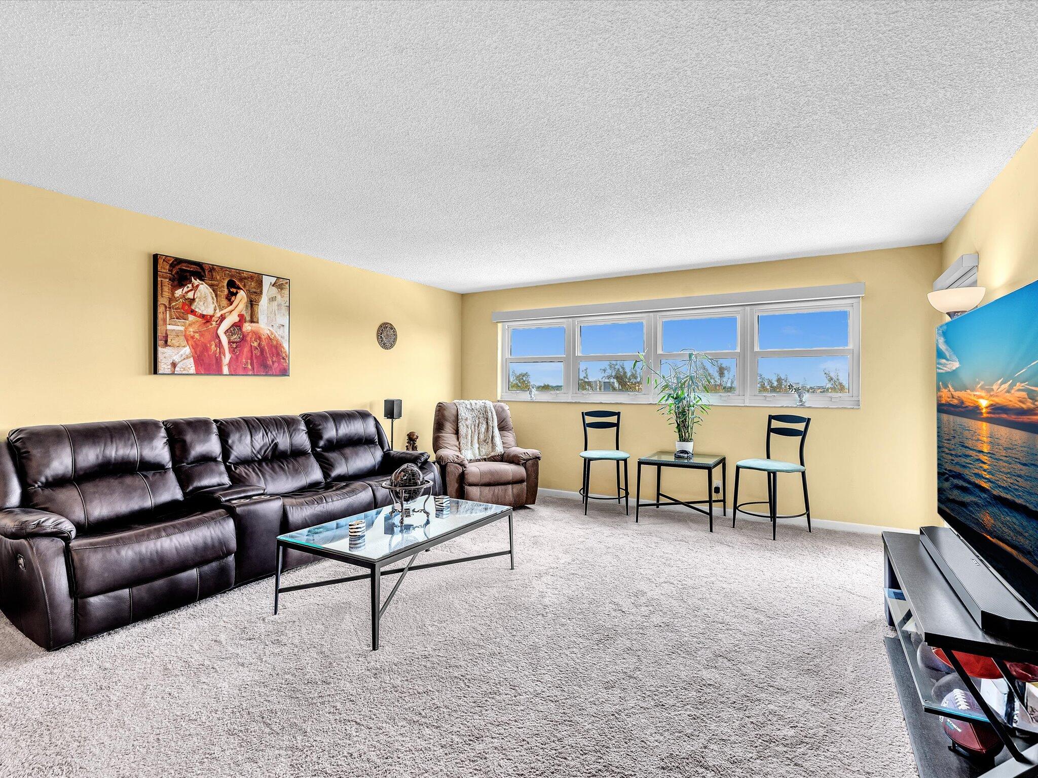 3200 N Port Royale Dr Drive N 910