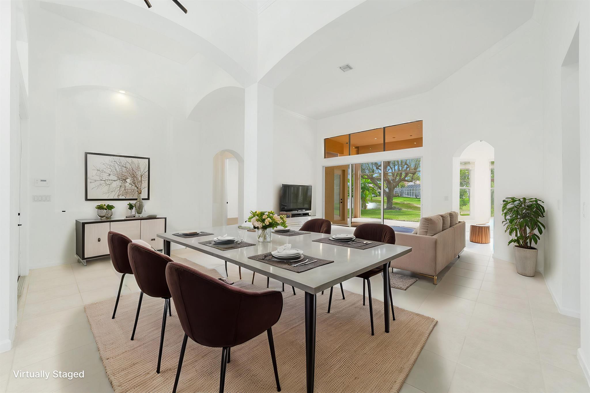11552 Paradise Cove Lane