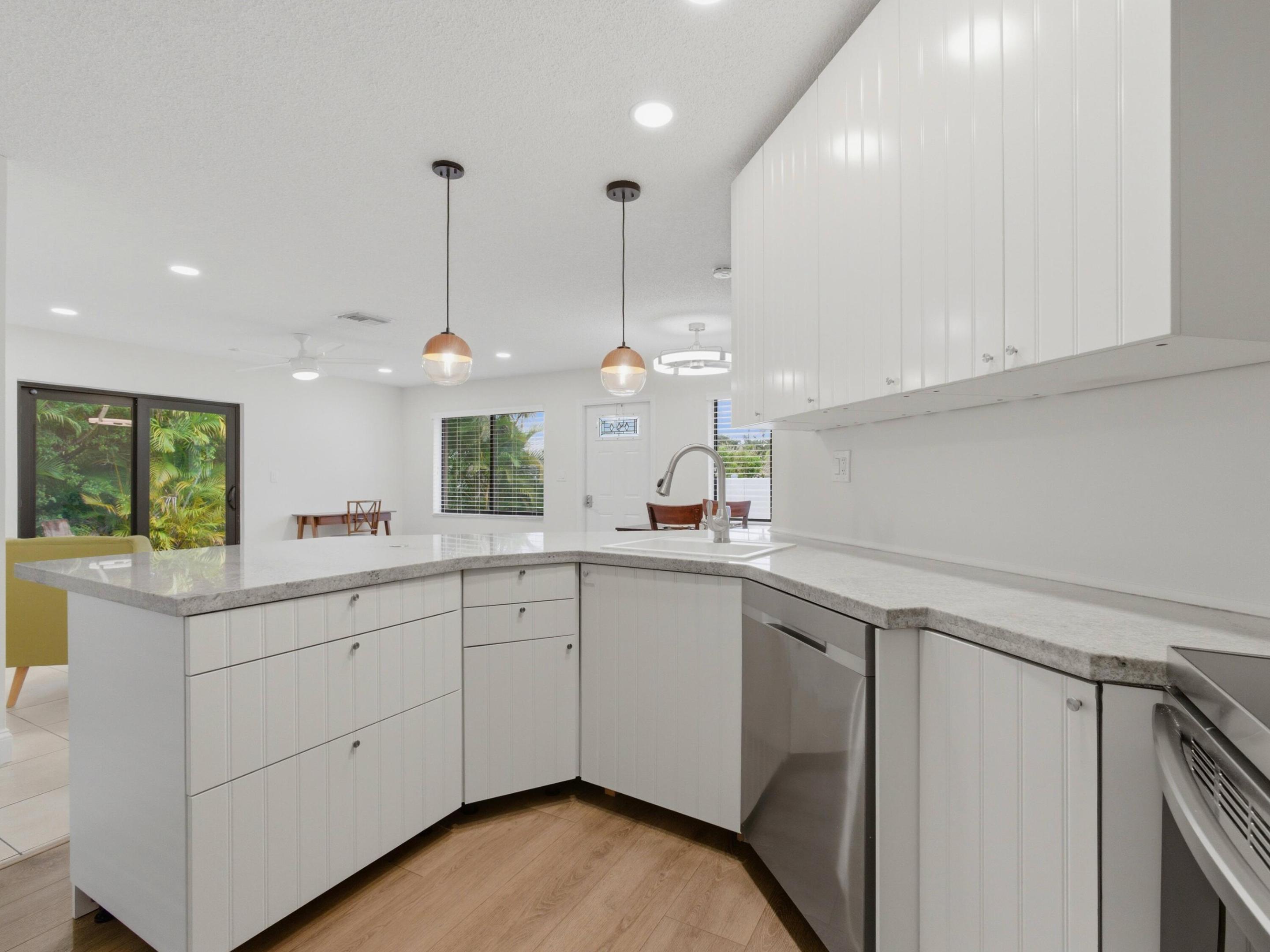 TROPIC ISLE 2ND SECTION LT 129 - Residential Income