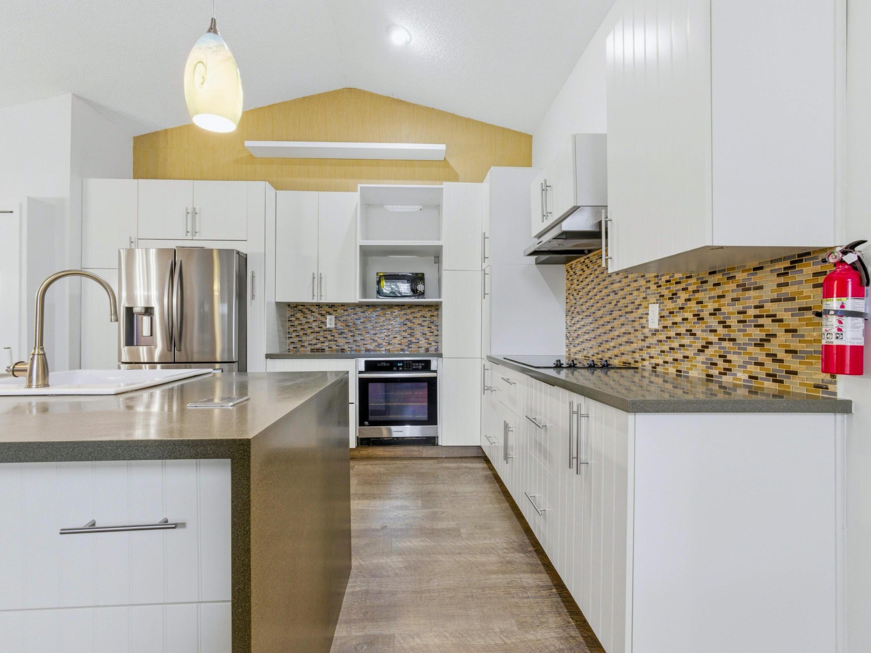 TROPIC ISLE 2ND SECTION LT 129 - Residential Income