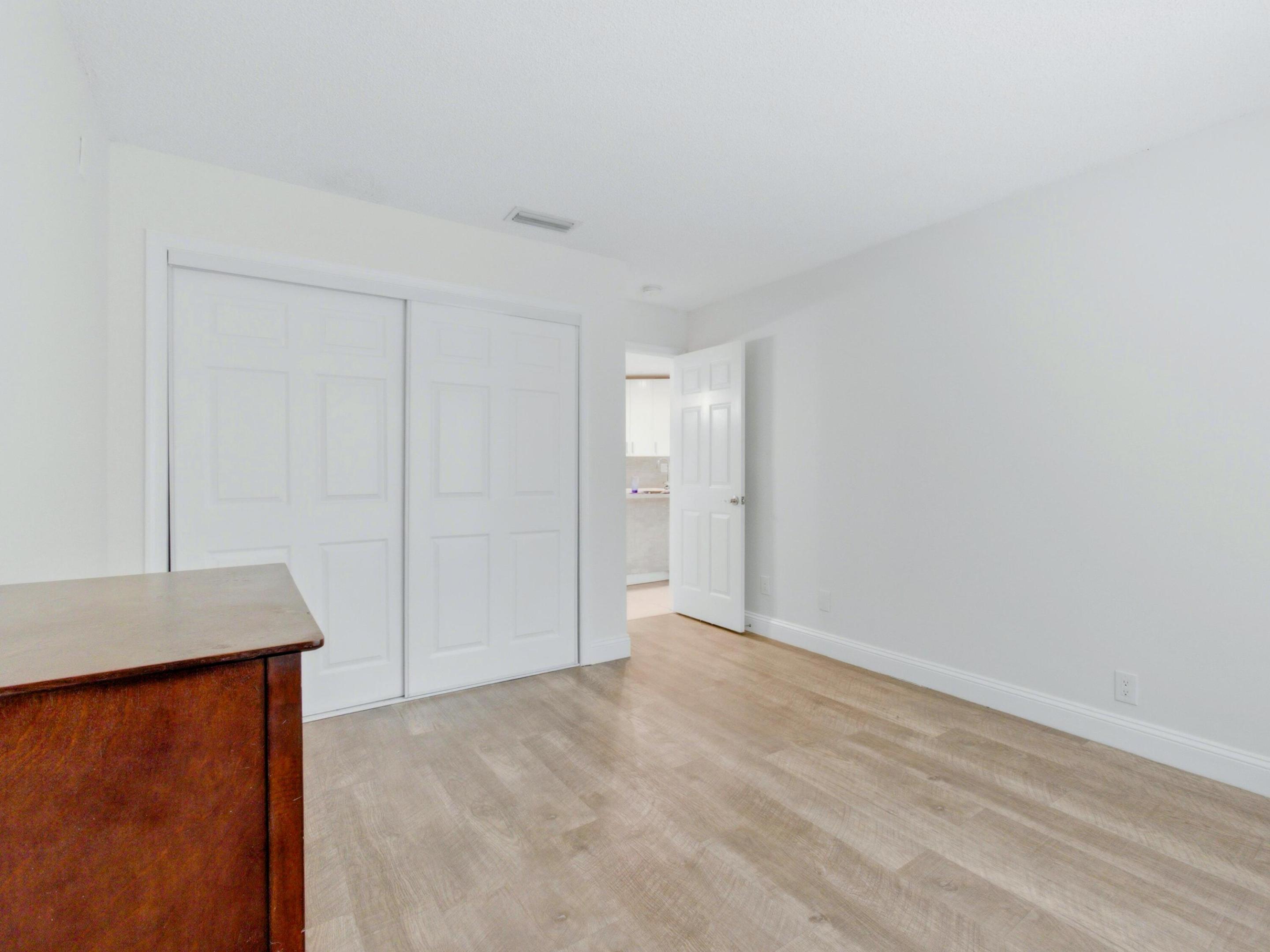 TROPIC ISLE 2ND SECTION LT 129 - Residential Income